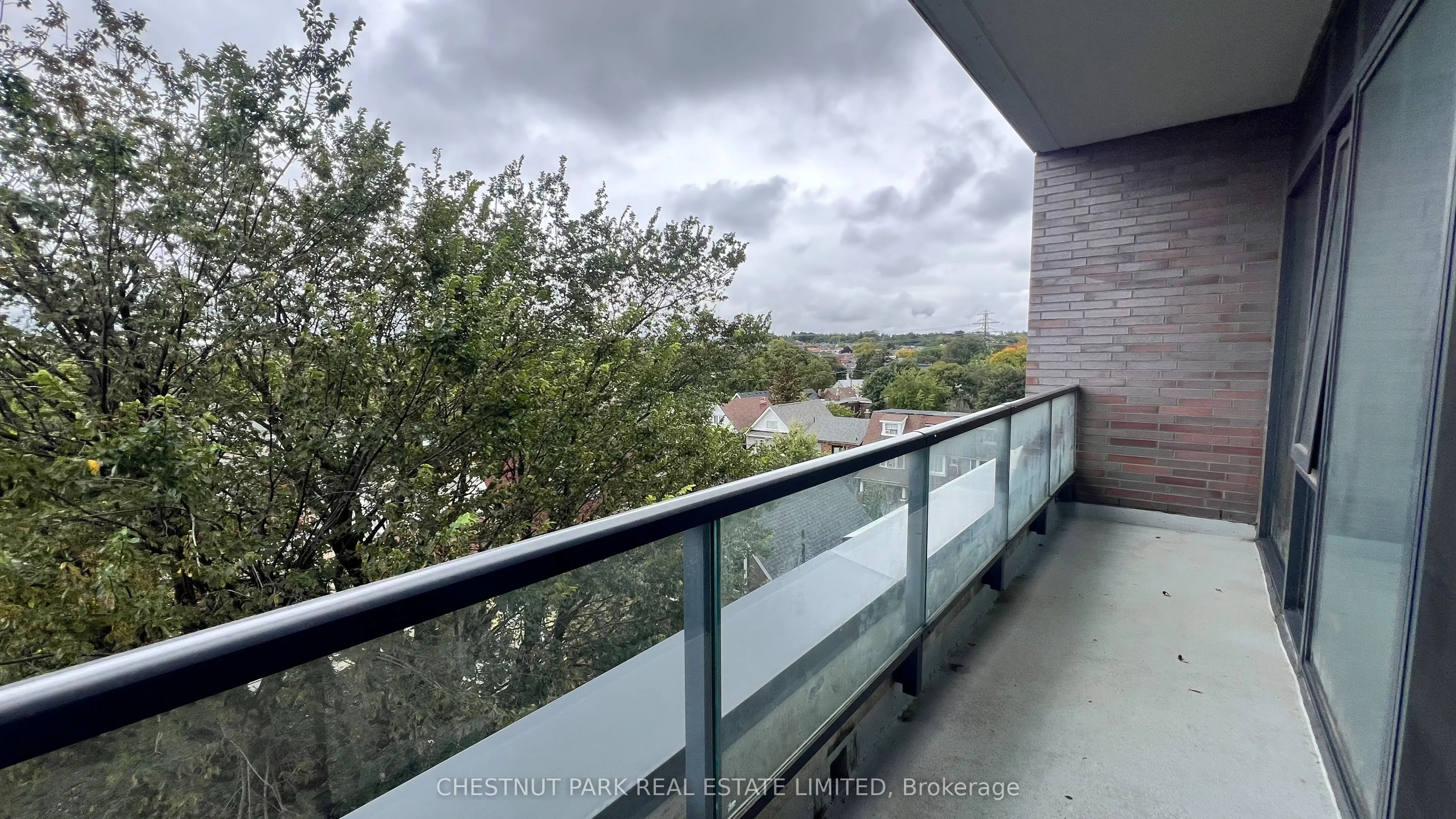 1808 St Clair Avenue W, #505