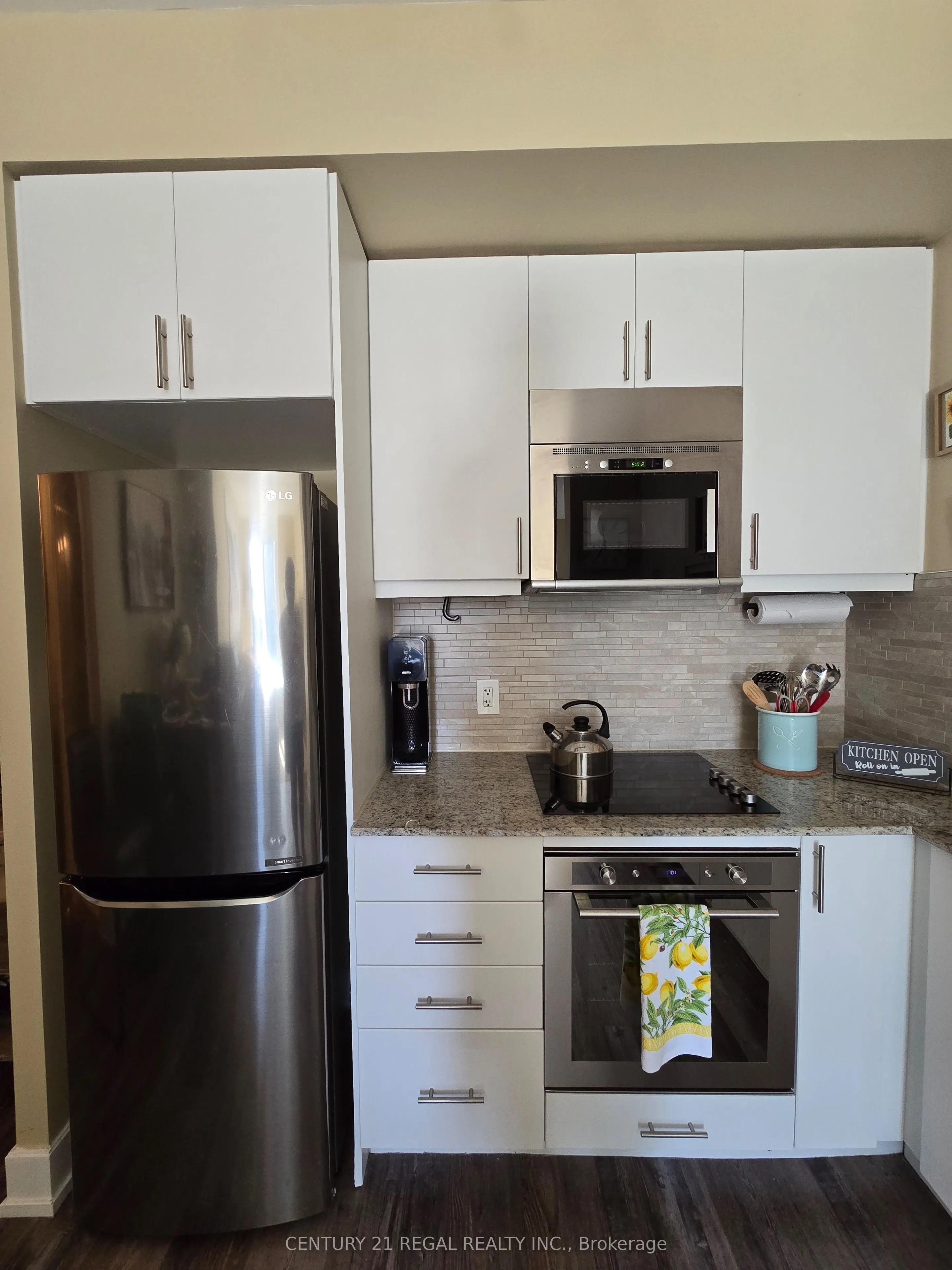 2 Eva Road, #229