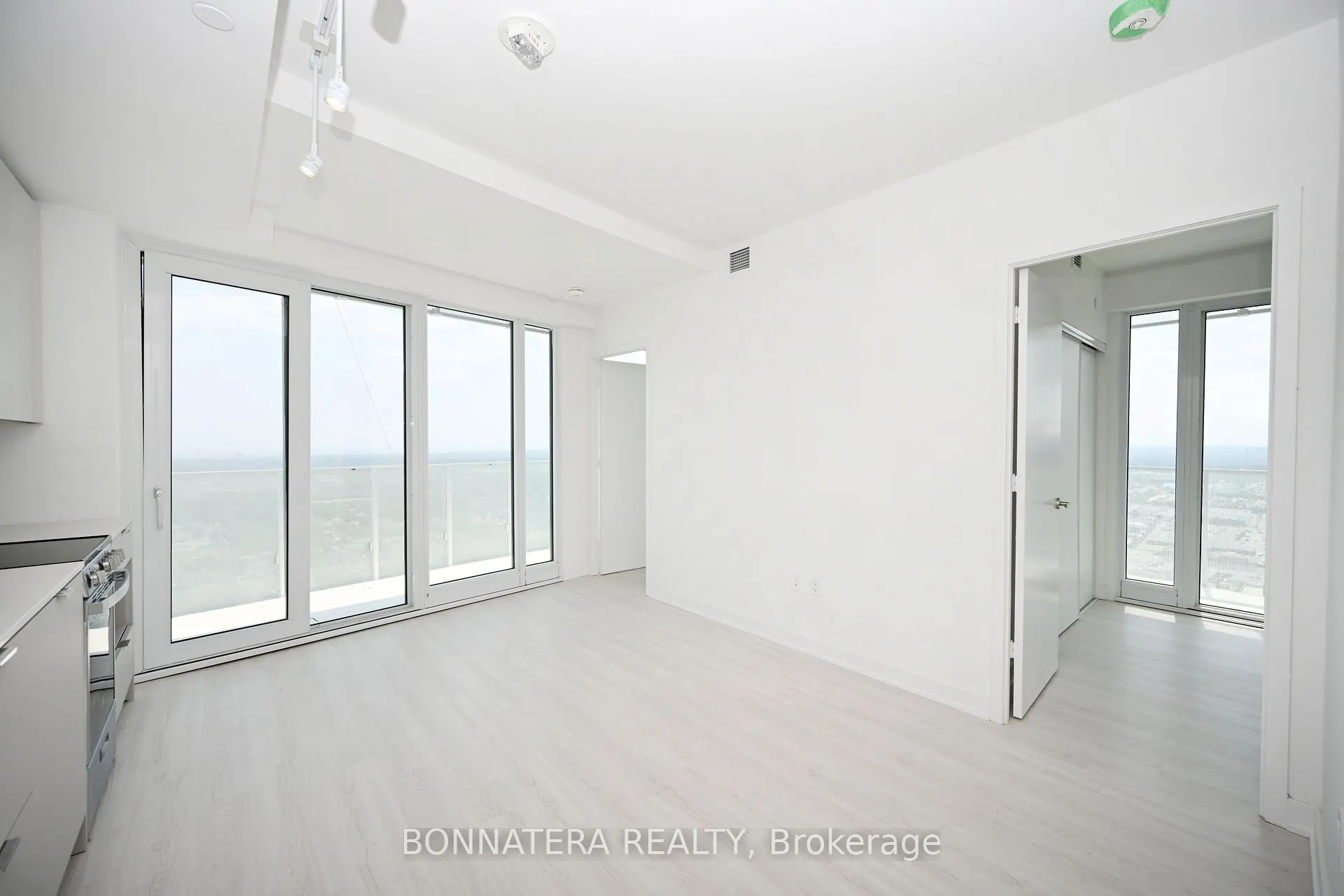 3883 Quartz Road, #2808