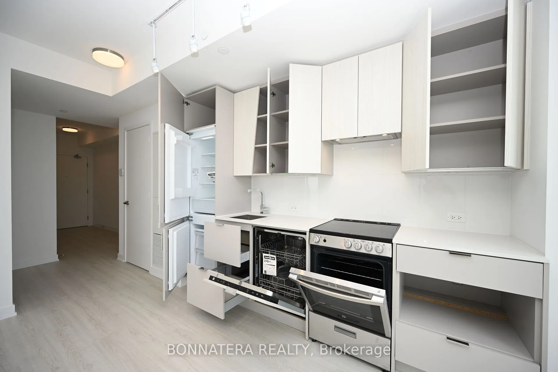3883 Quartz Road, #2808