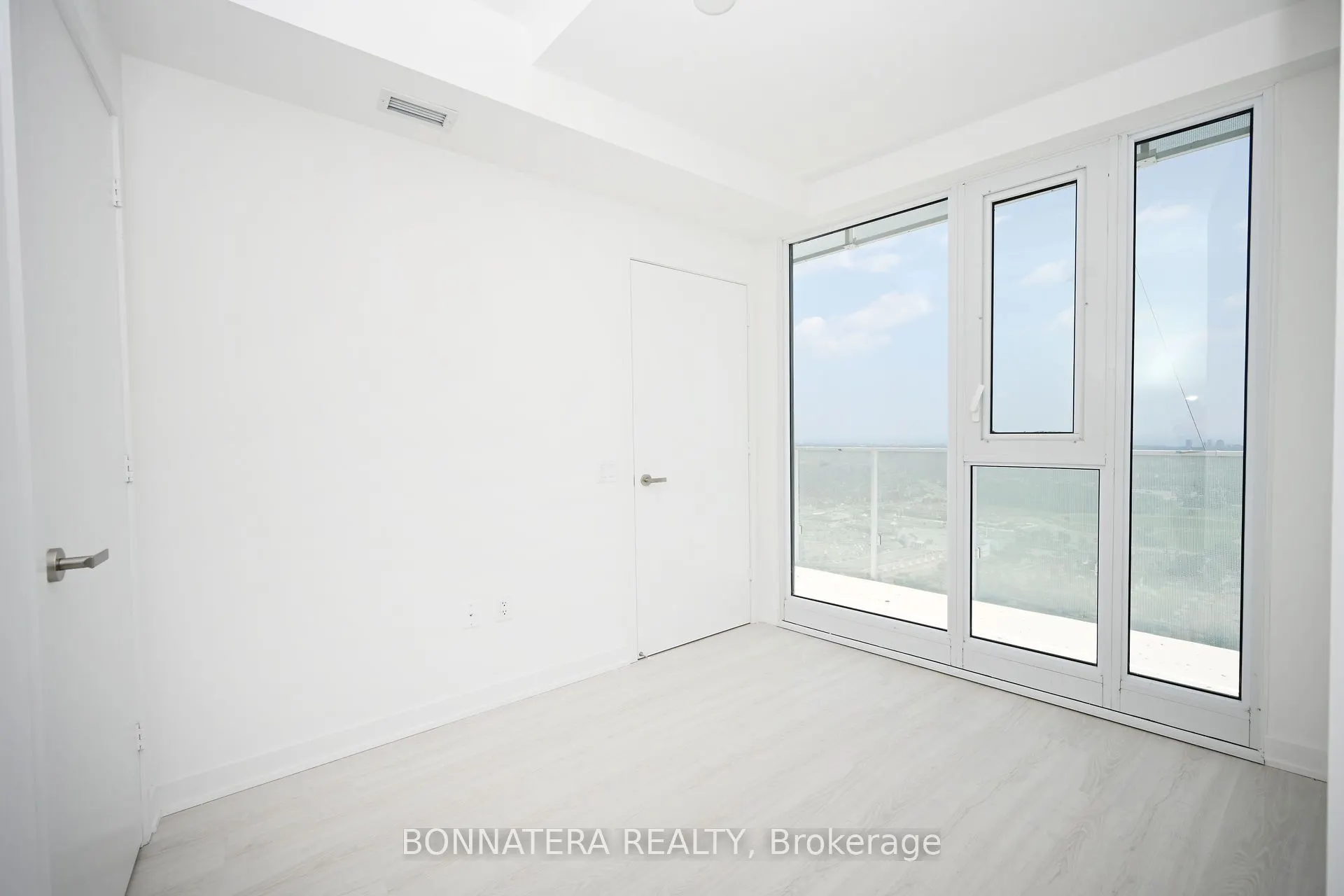3883 Quartz Road, #2808