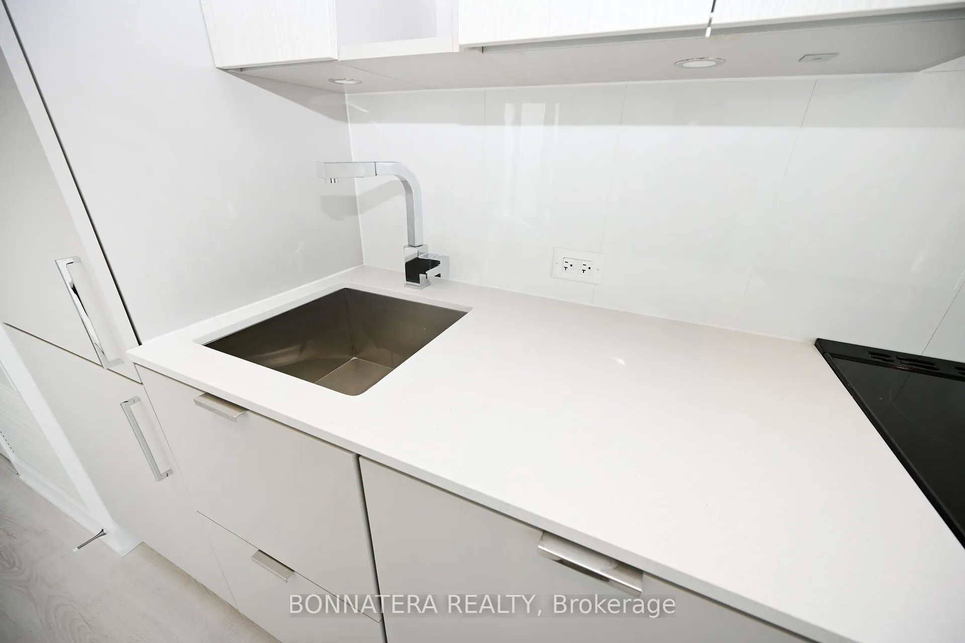 3883 Quartz Road, #2808