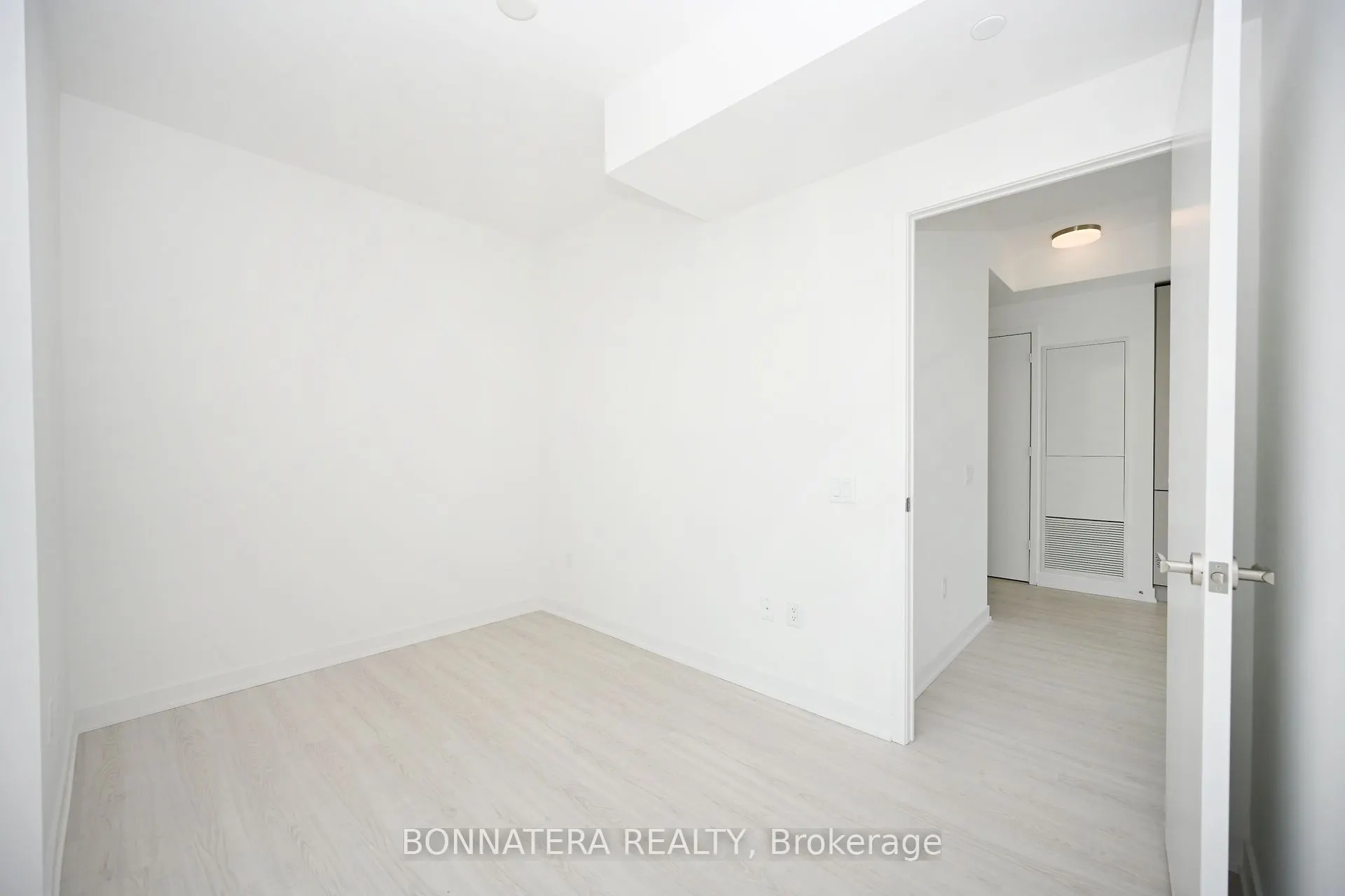 3883 Quartz Road, #2808