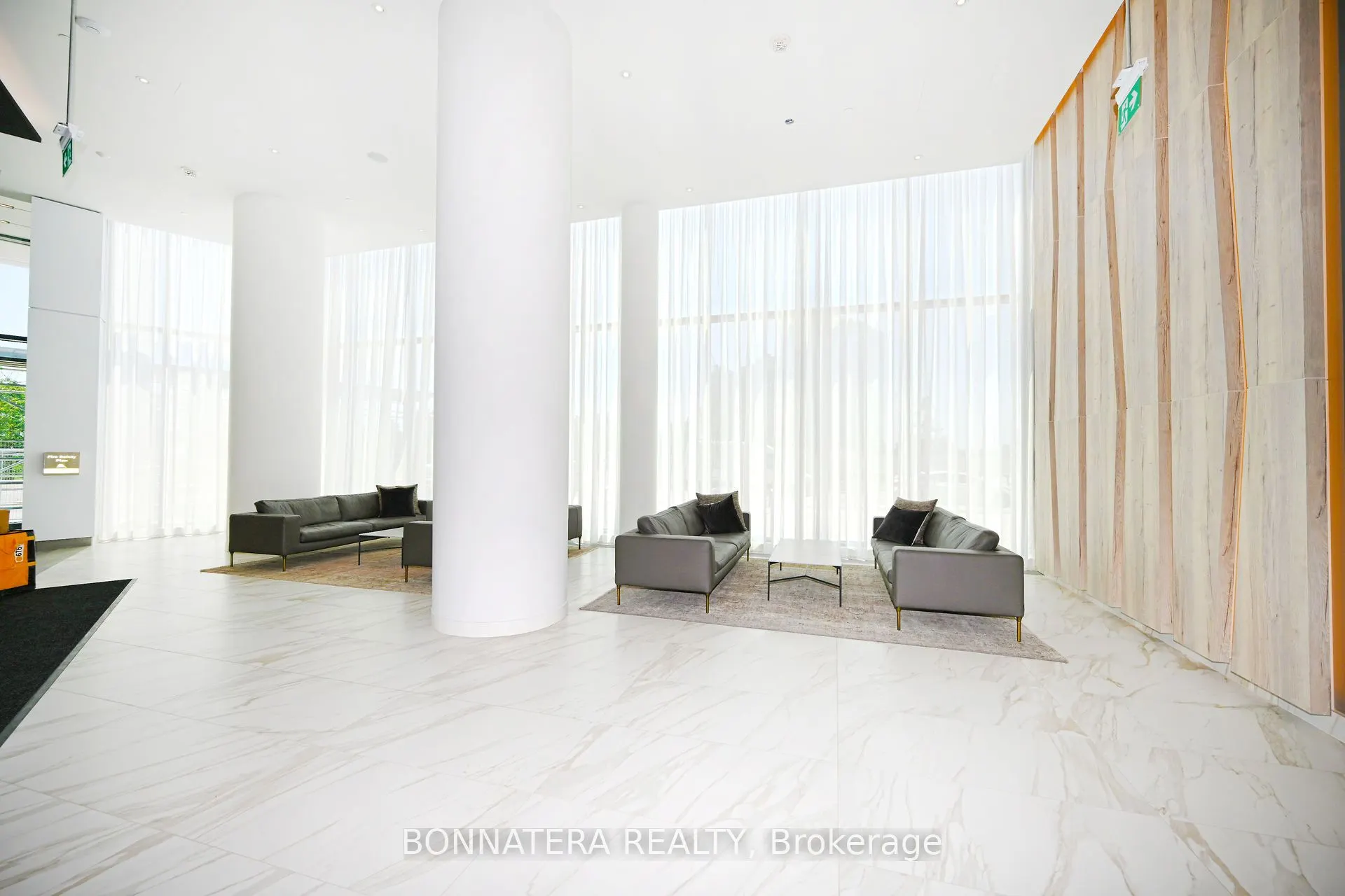 3883 Quartz Road, #2808