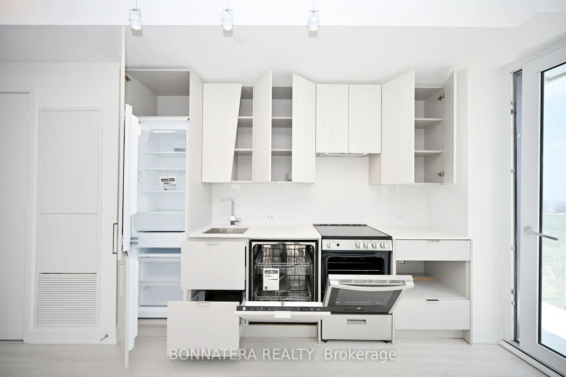 3883 Quartz Road, #2808
