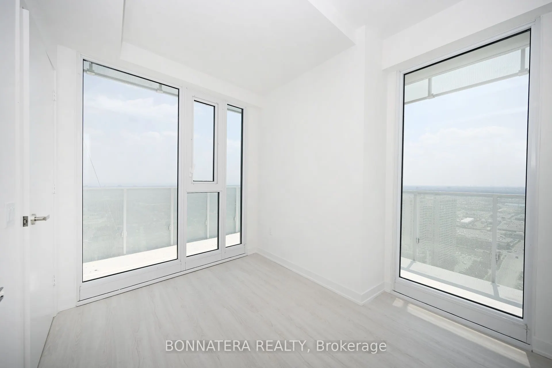 3883 Quartz Road, #2808