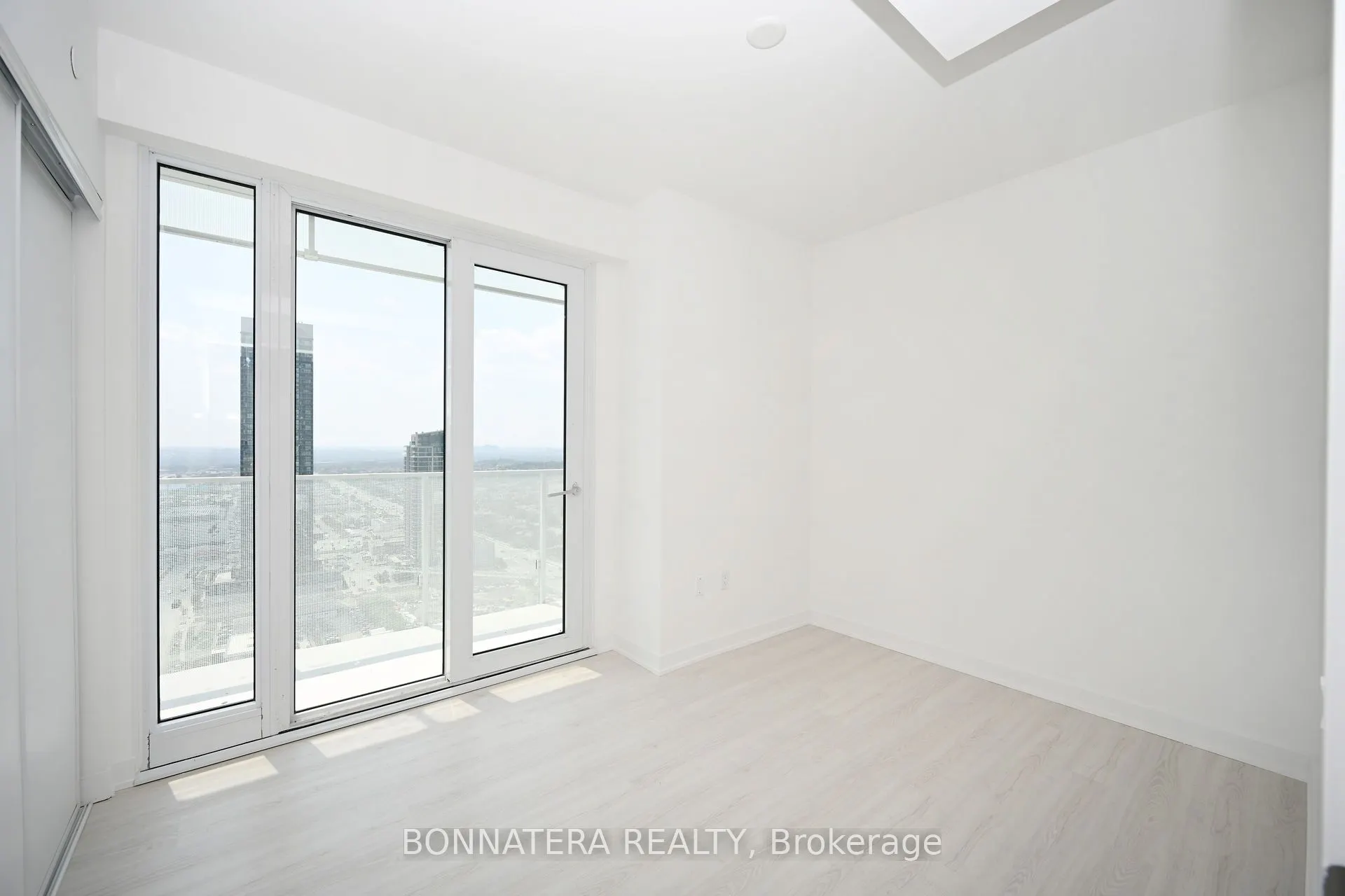3883 Quartz Road, #2808