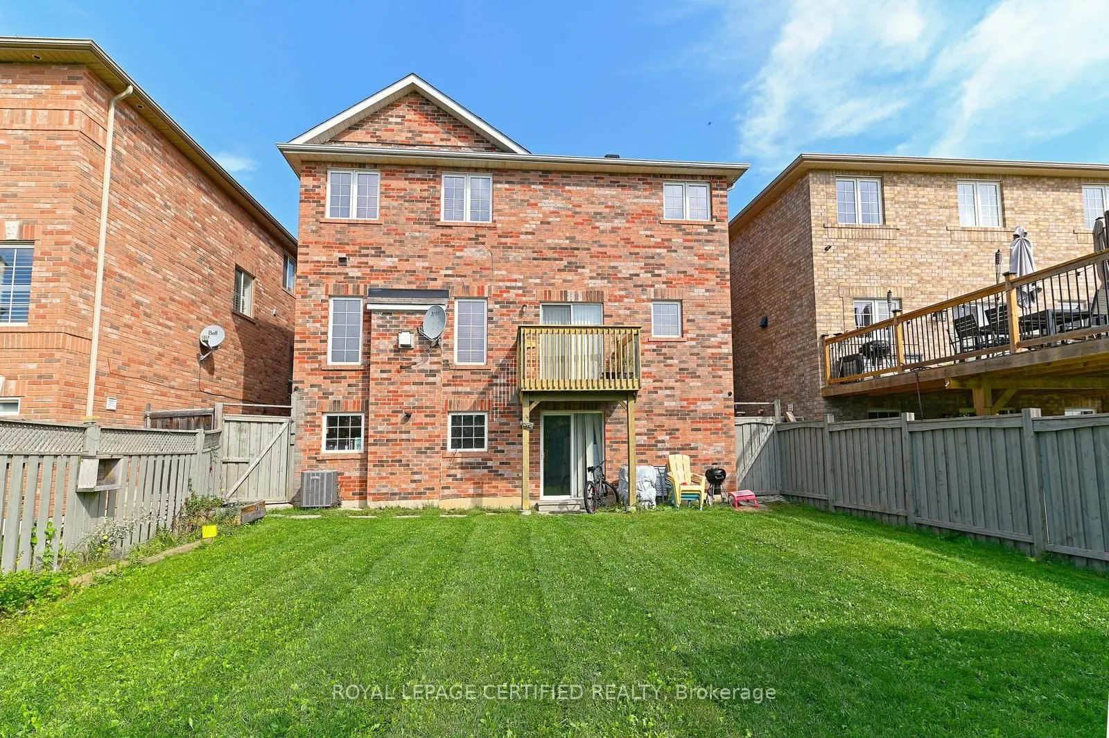 28 Abbotsbury Drive