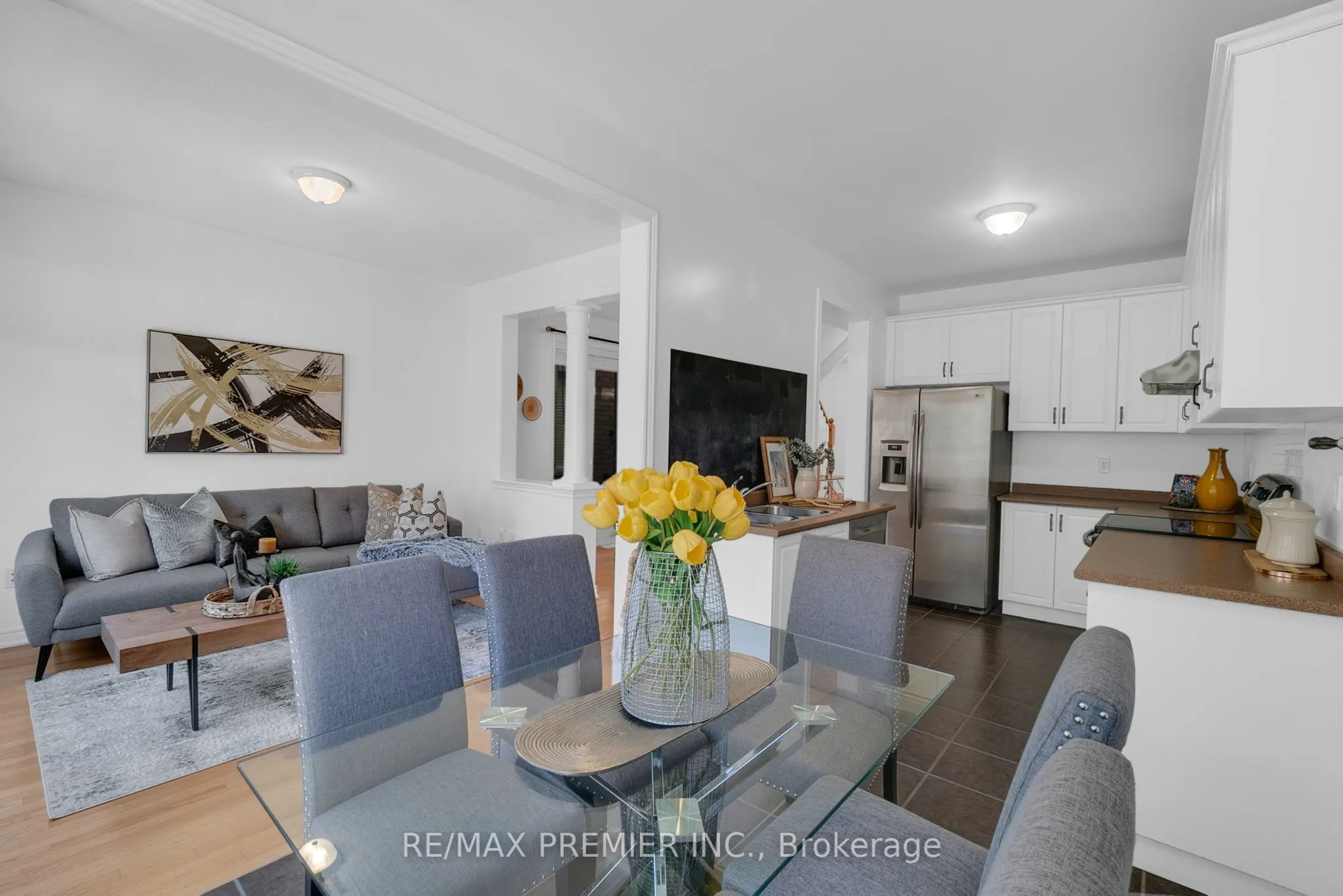 47 Aspermont Crescent