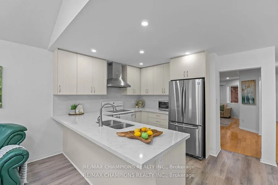 30 Larkspur Road