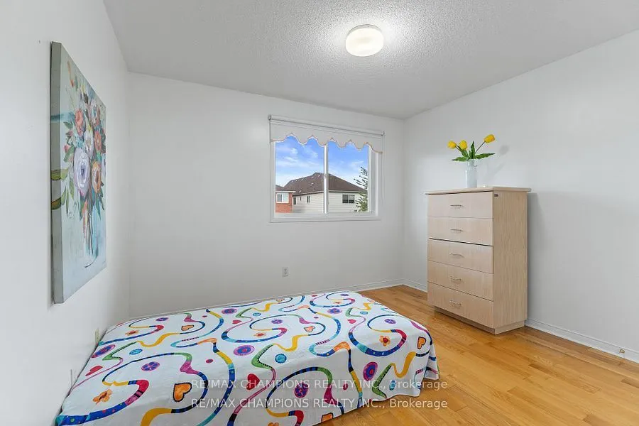 30 Larkspur Road
