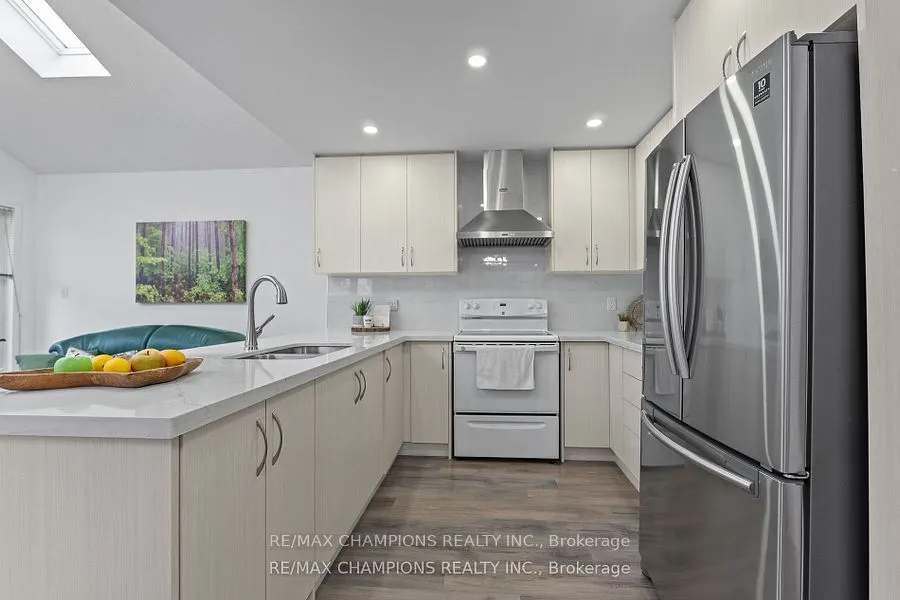 30 Larkspur Road