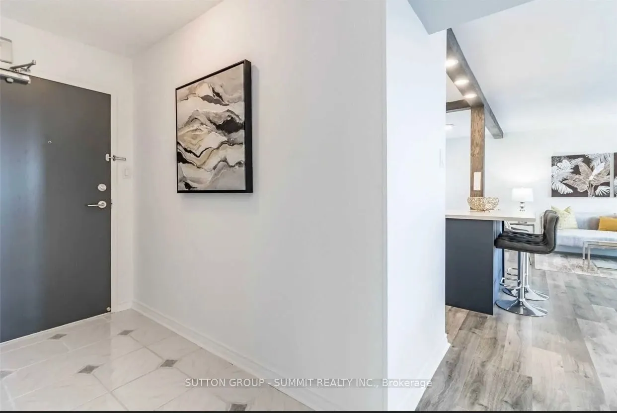 1580 MISSISSAUGA VALLEY Boulevard, #1010