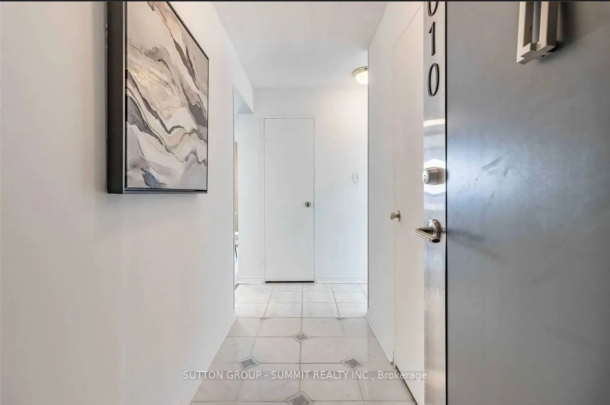 1580 MISSISSAUGA VALLEY Boulevard, #1010