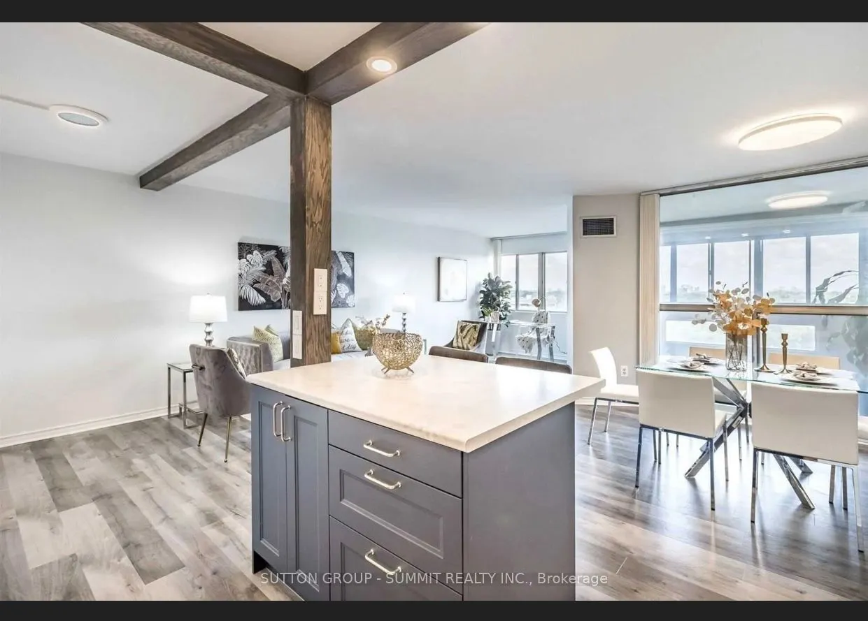1580 MISSISSAUGA VALLEY Boulevard, #1010