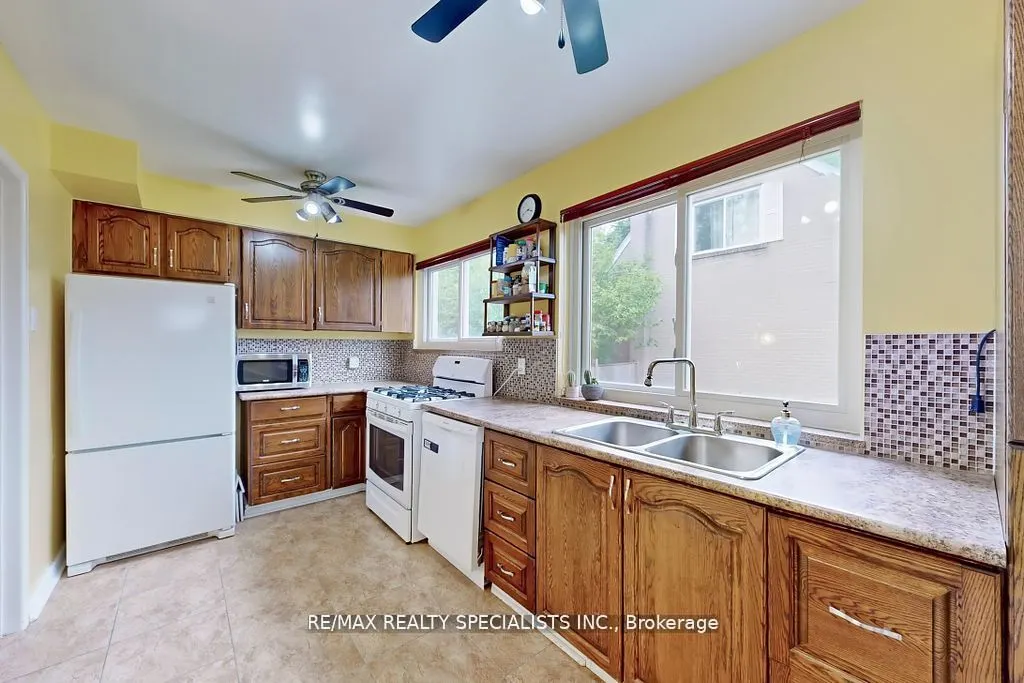 3392 Sonja Road