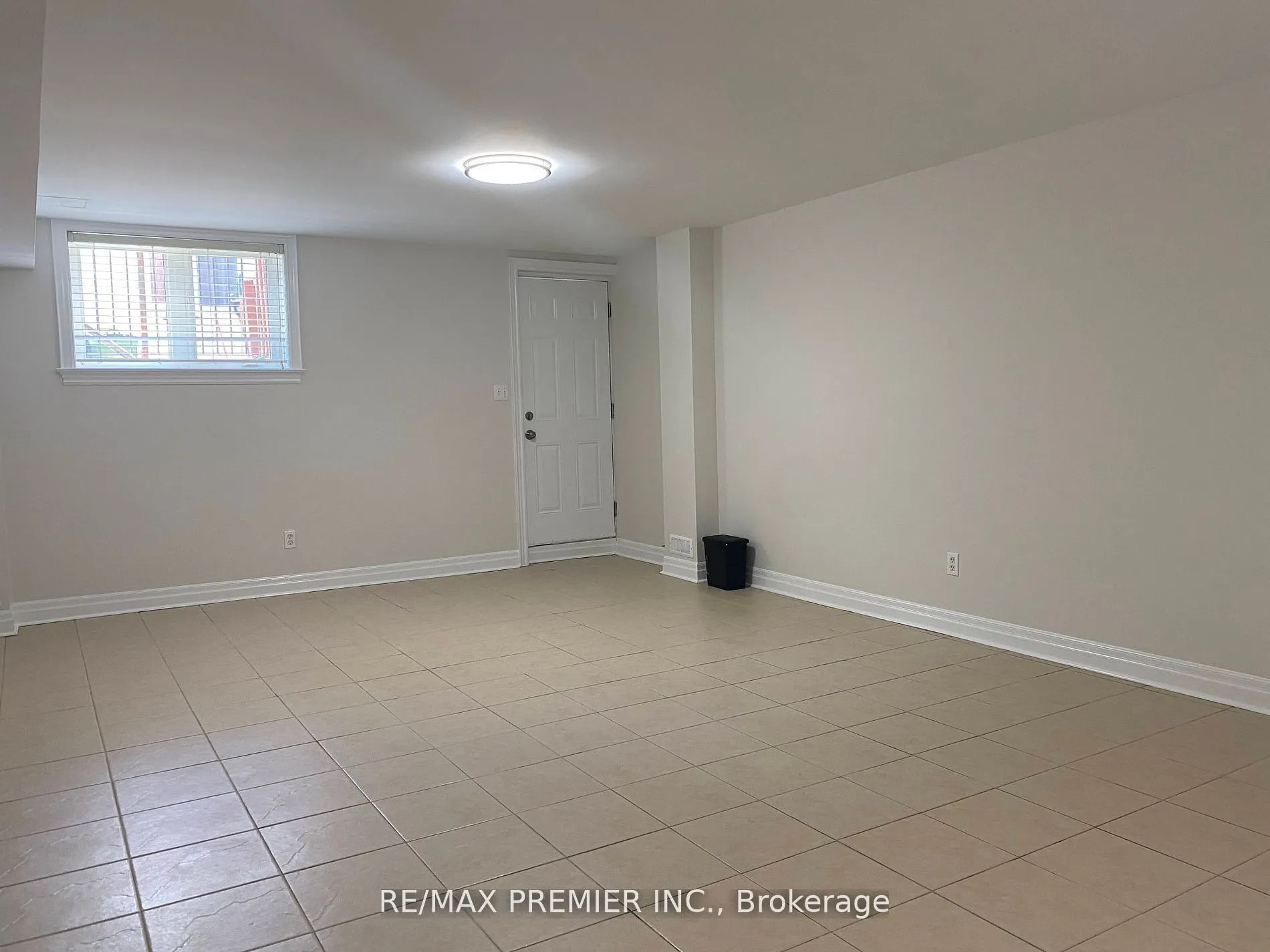34 Algarve Crescent, #Basement