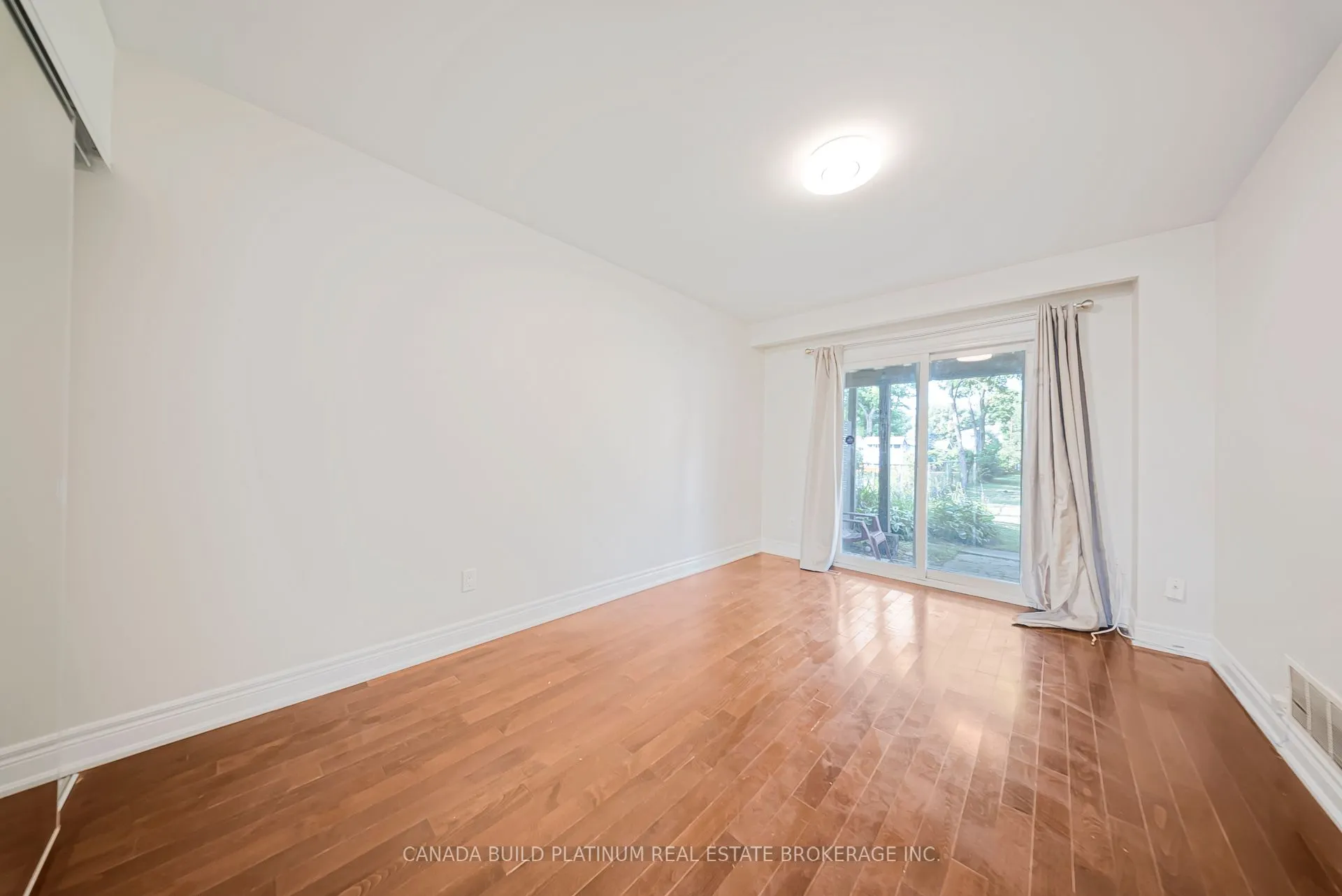 849 Inverhouse Drive