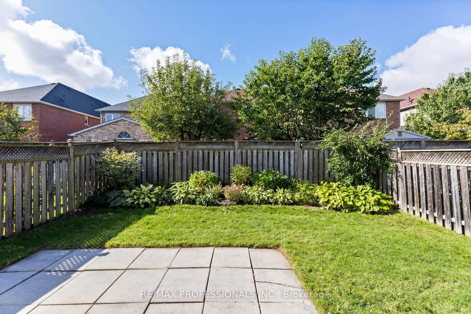 4808 Half Moon Grove