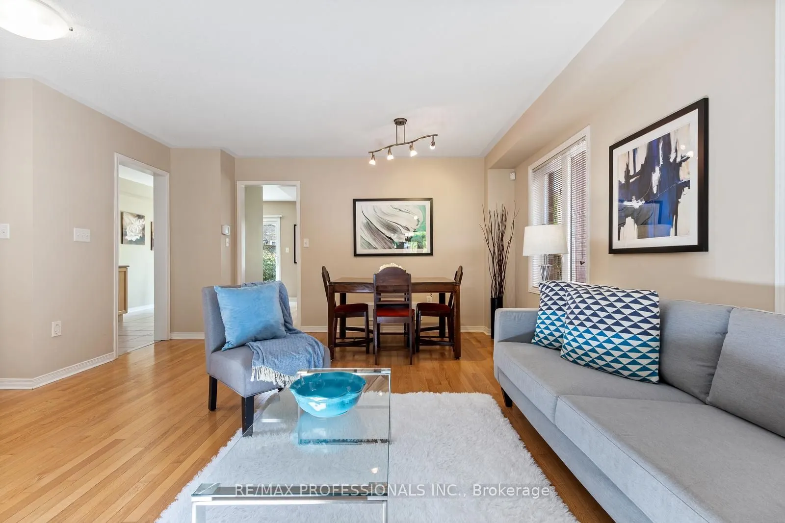 4808 Half Moon Grove