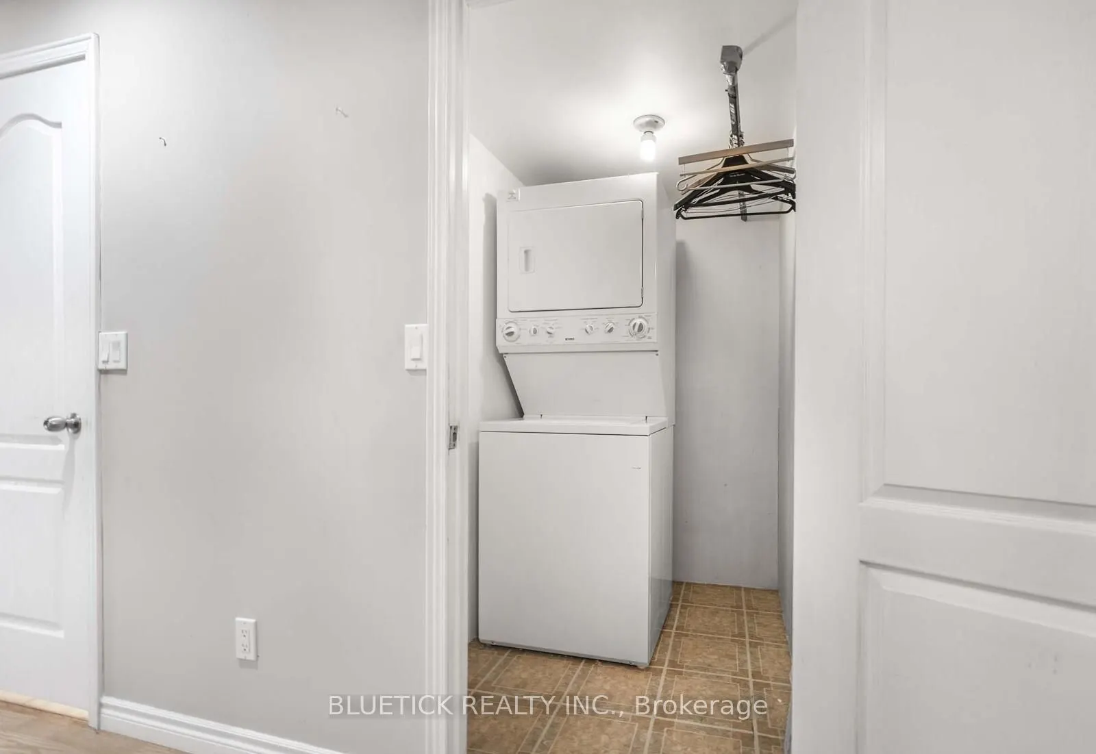 17 Bolton Camp Way, #Bsmt