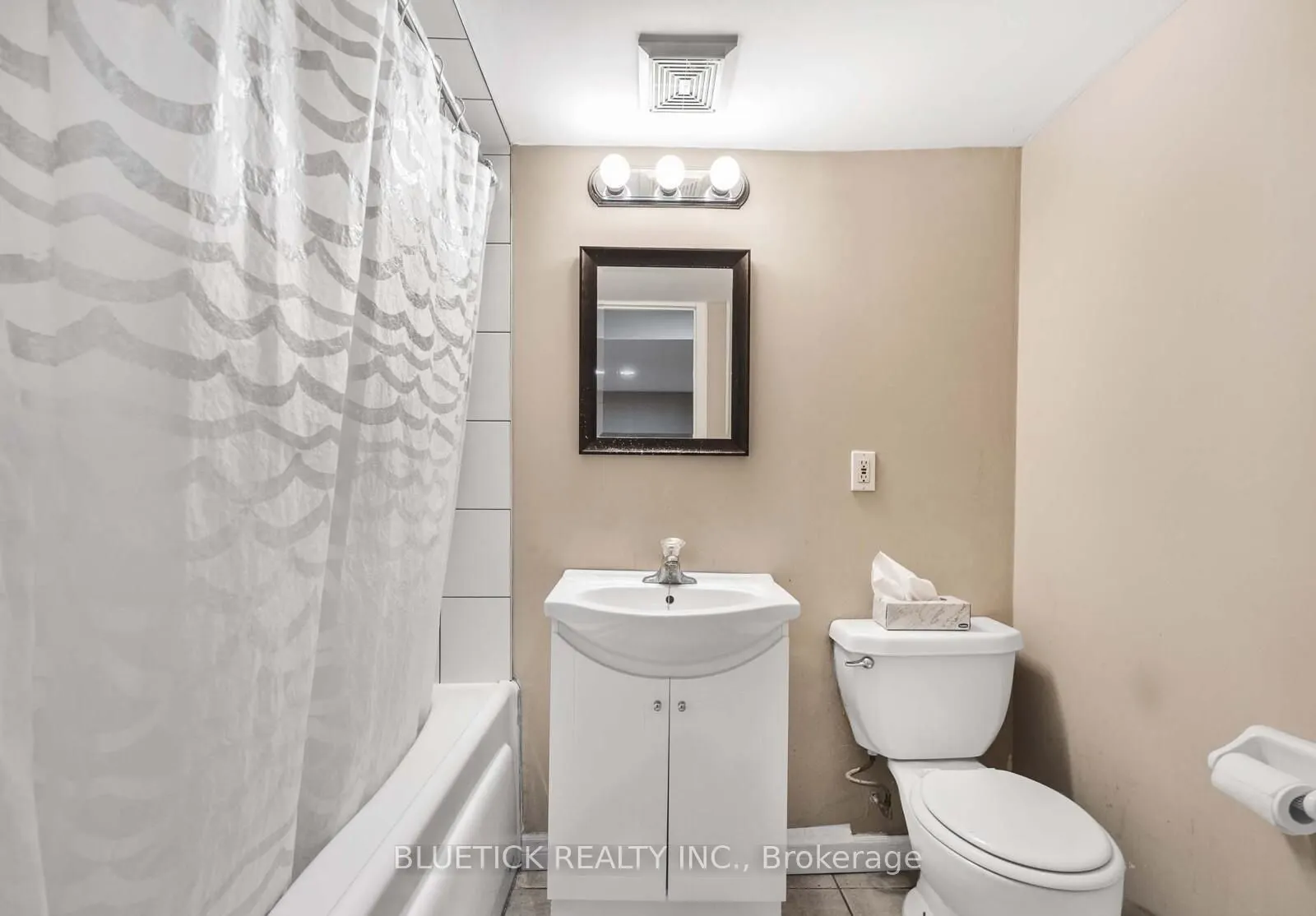 17 Bolton Camp Way, #Bsmt
