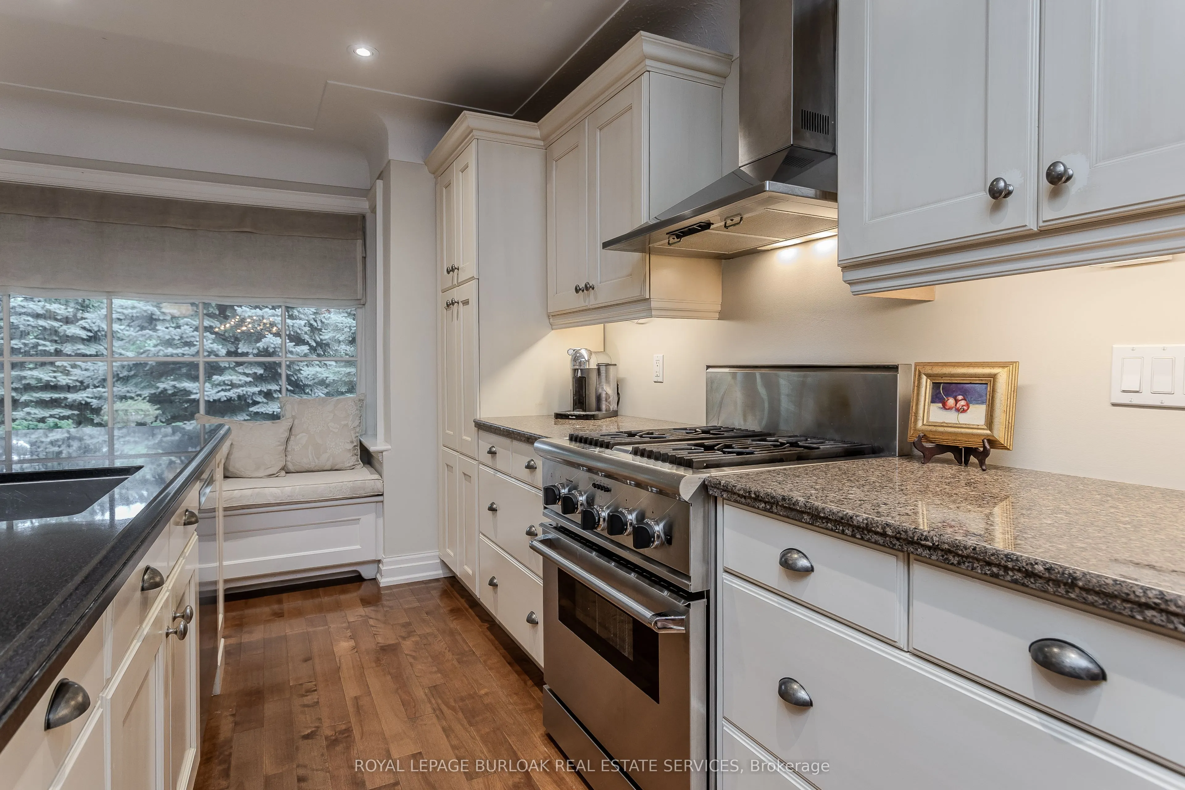 149 North Shore Boulevard E