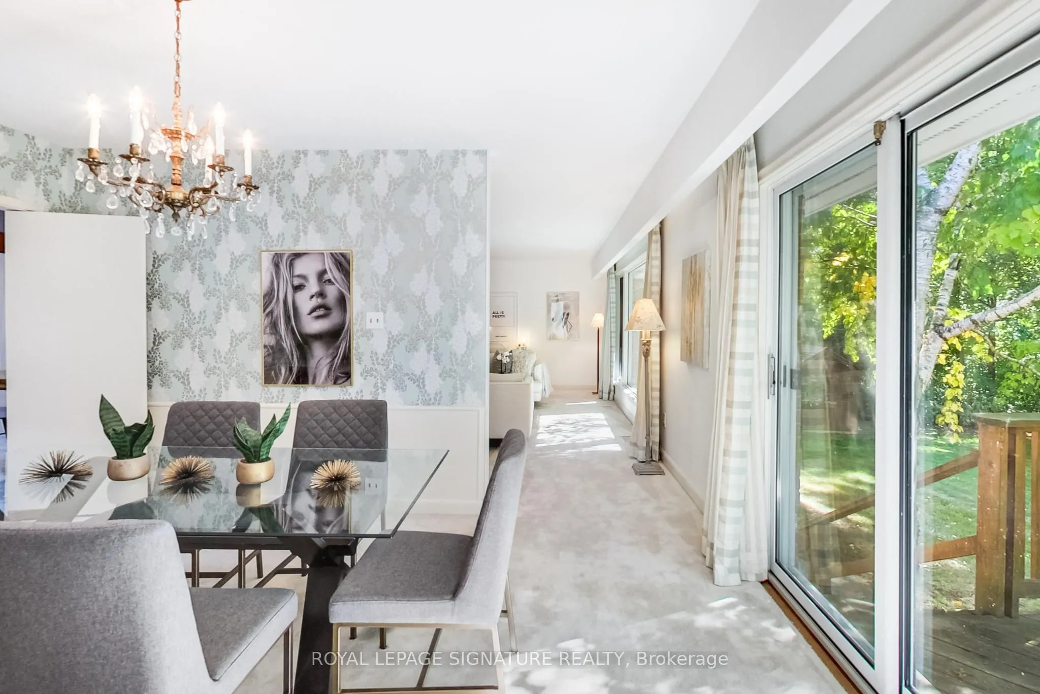 284 Woodland Drive