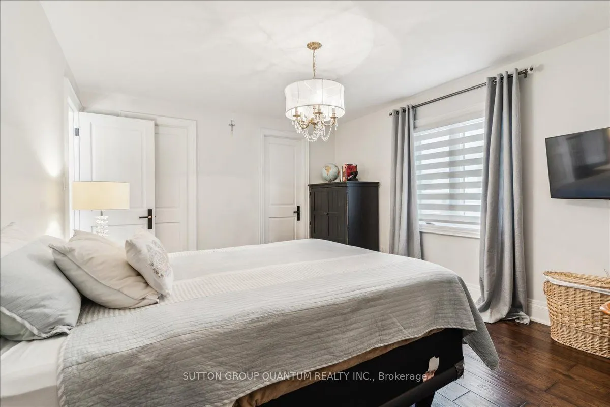 2365 Valley Stream Place