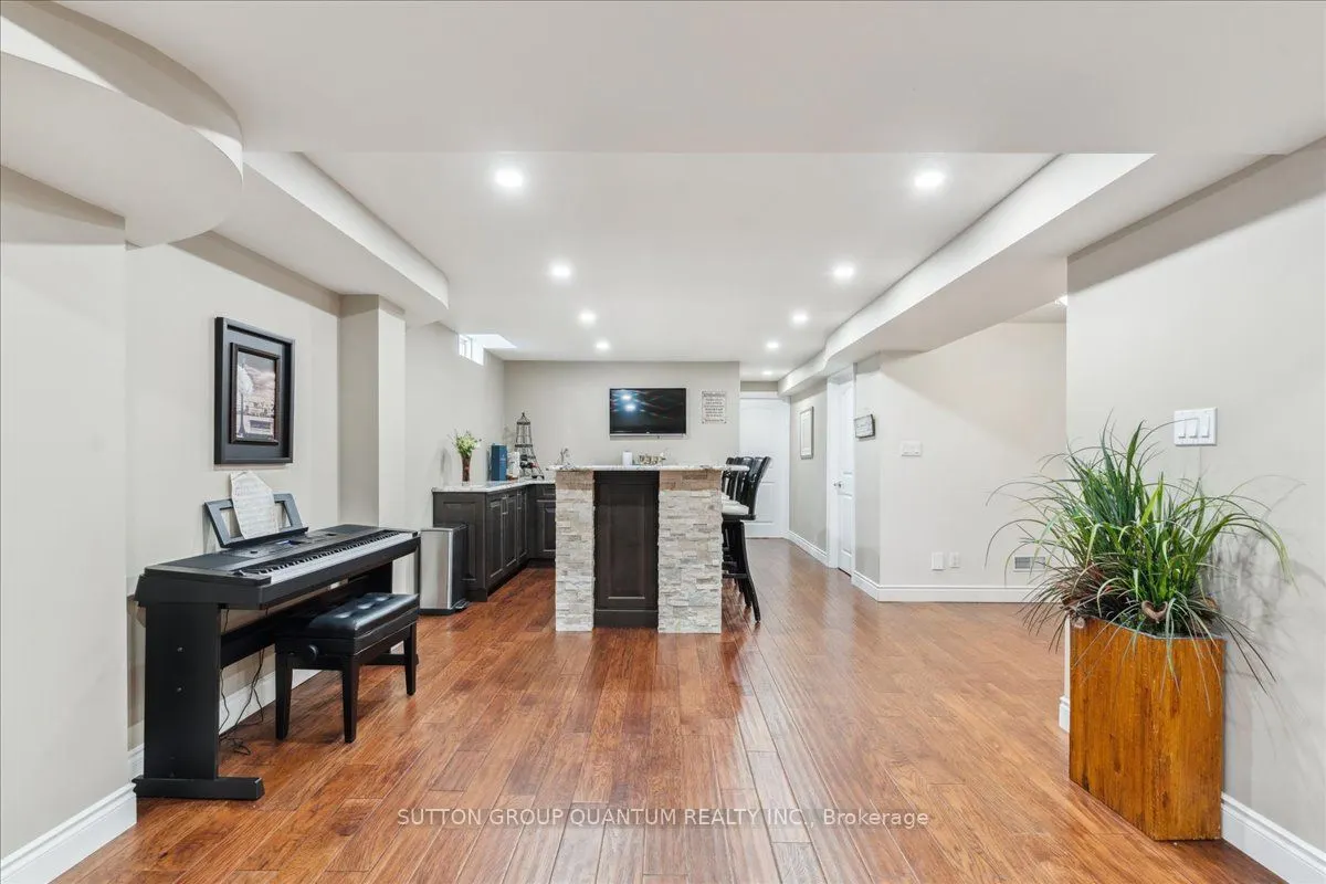 2365 Valley Stream Place