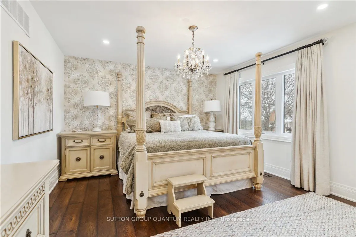 2365 Valley Stream Place