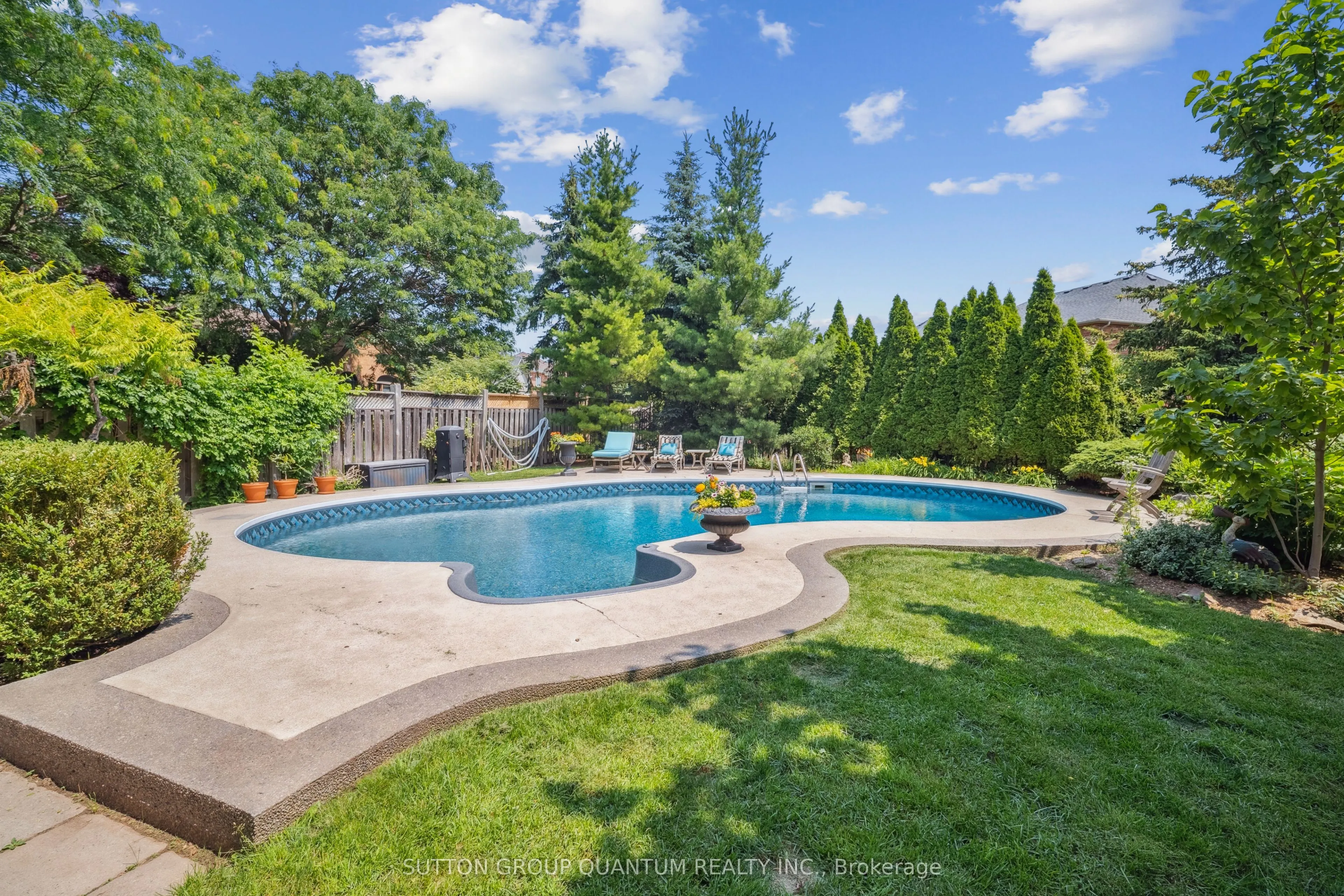 2365 Valley Stream Place