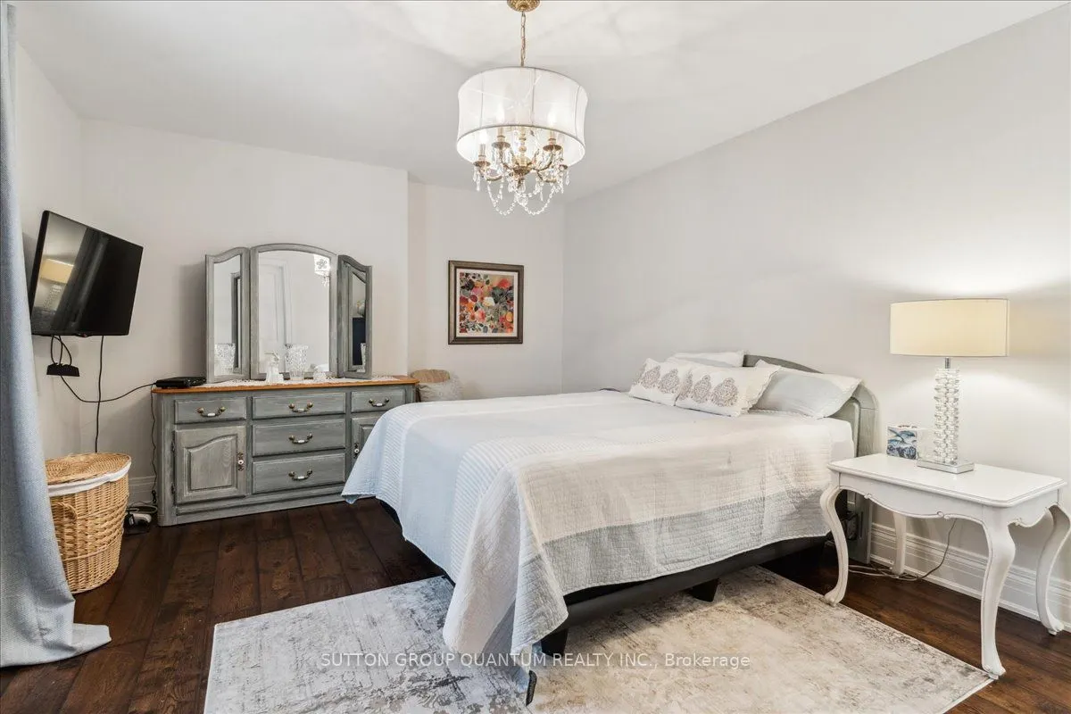 2365 Valley Stream Place