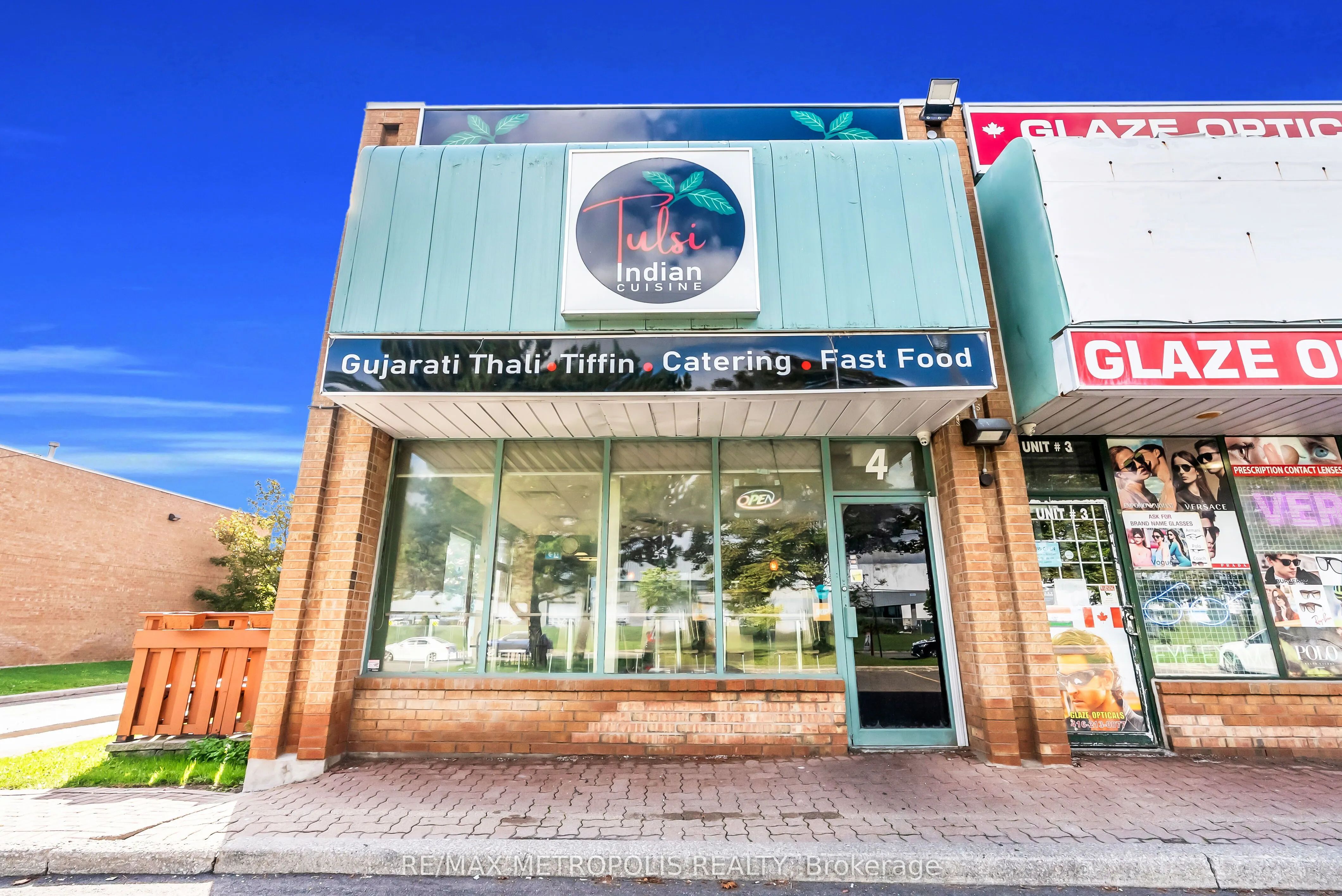 6923 Steeles Avenue W, #4