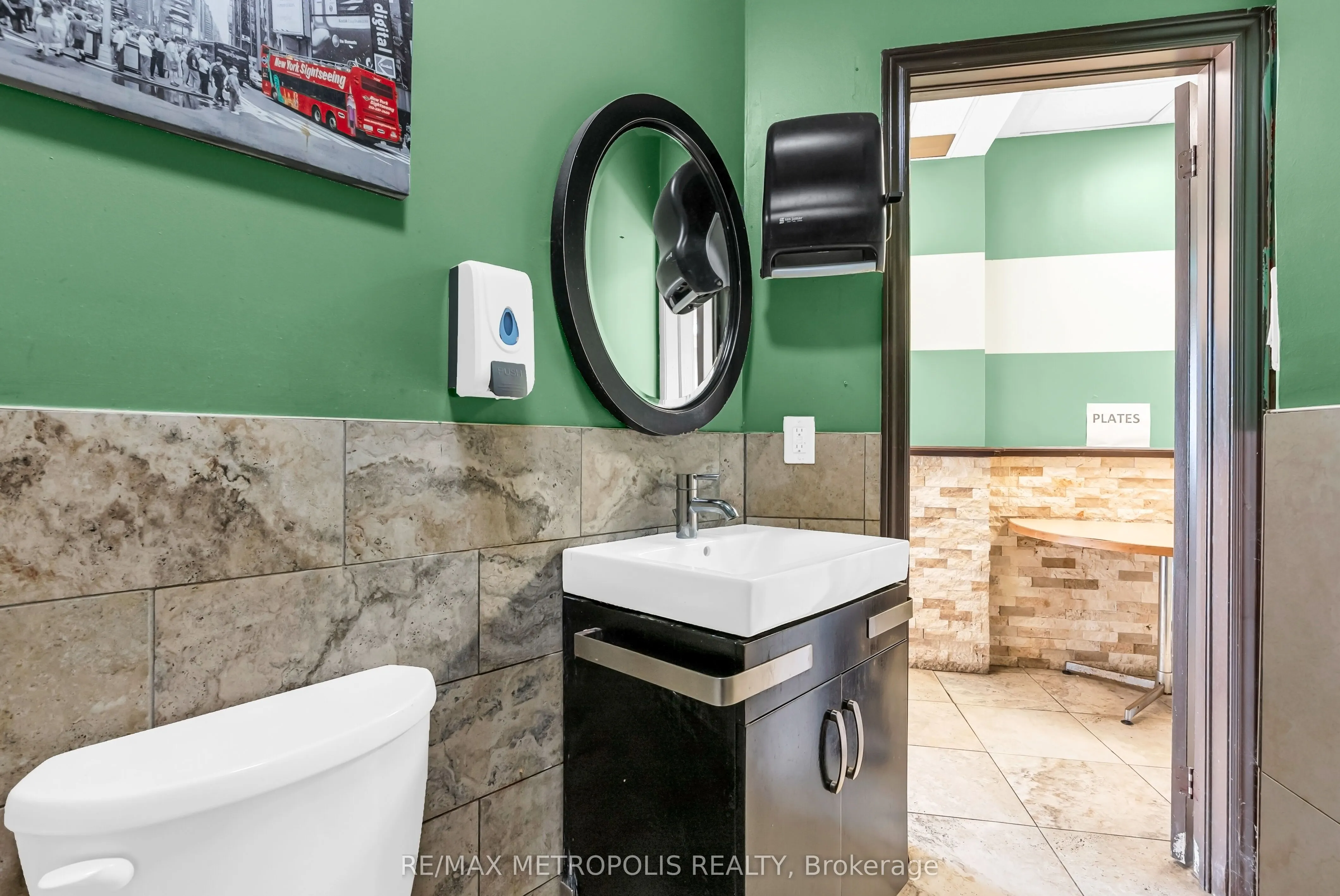 6923 Steeles Avenue W, #4