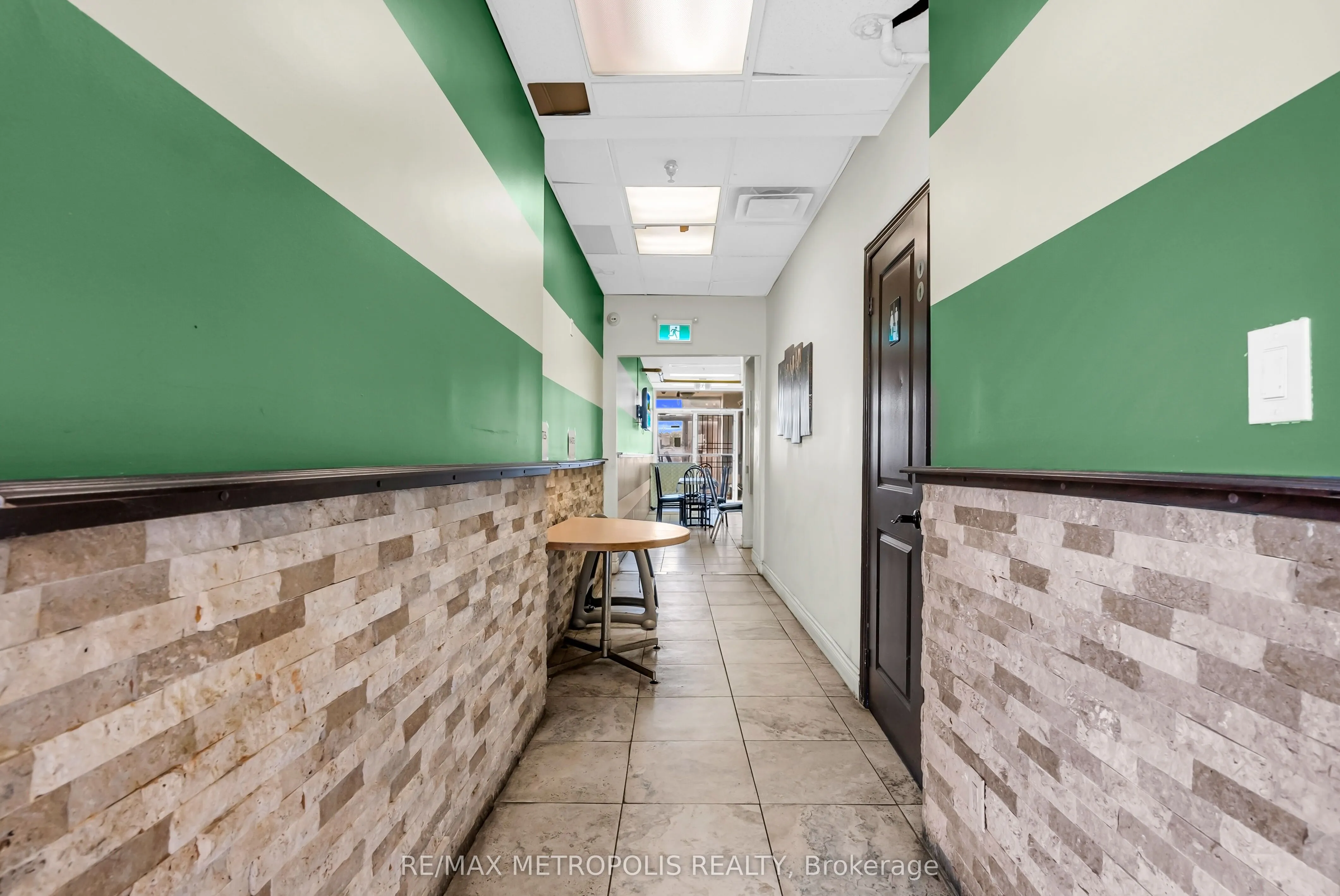 6923 Steeles Avenue W, #4