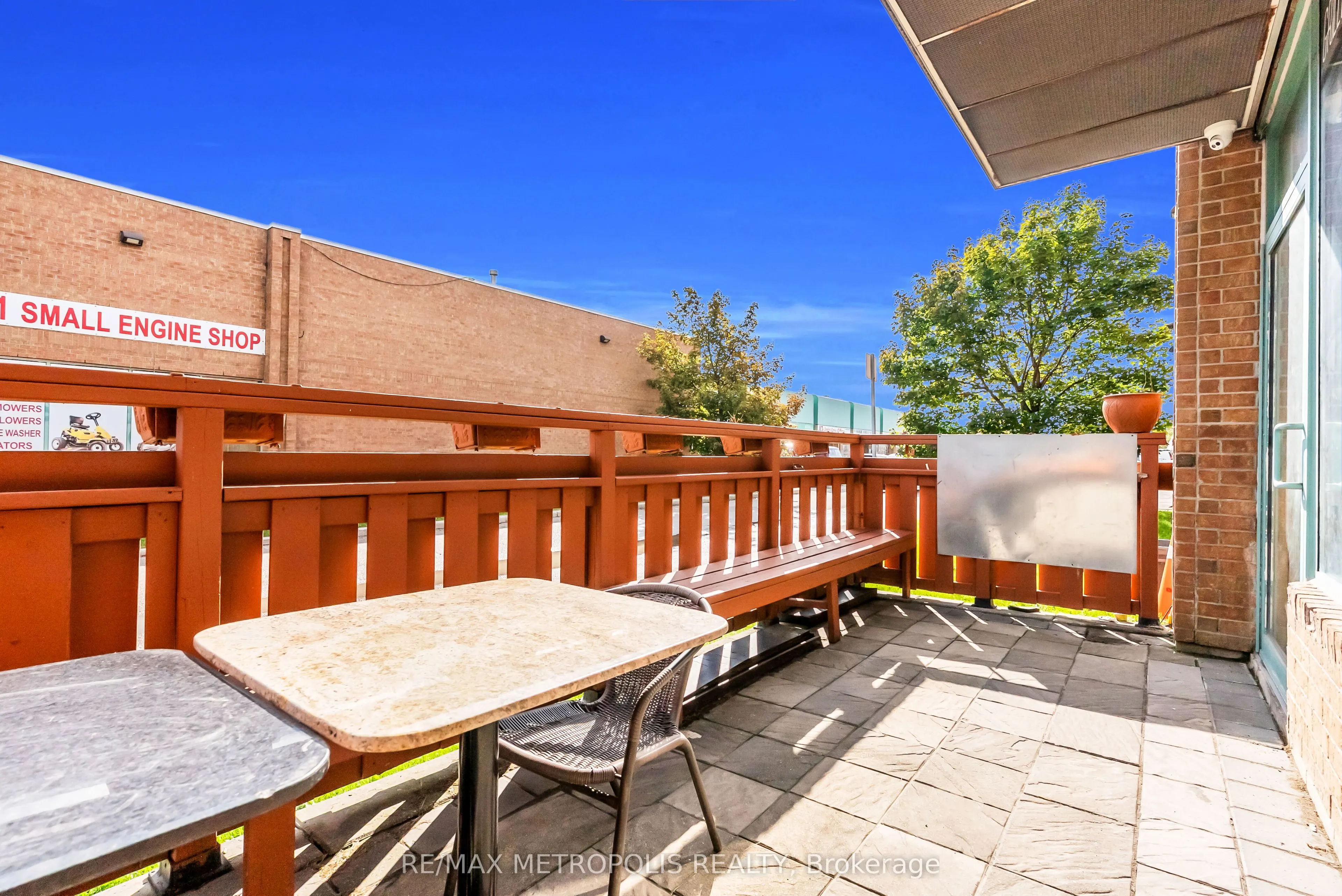 6923 Steeles Avenue W, #4