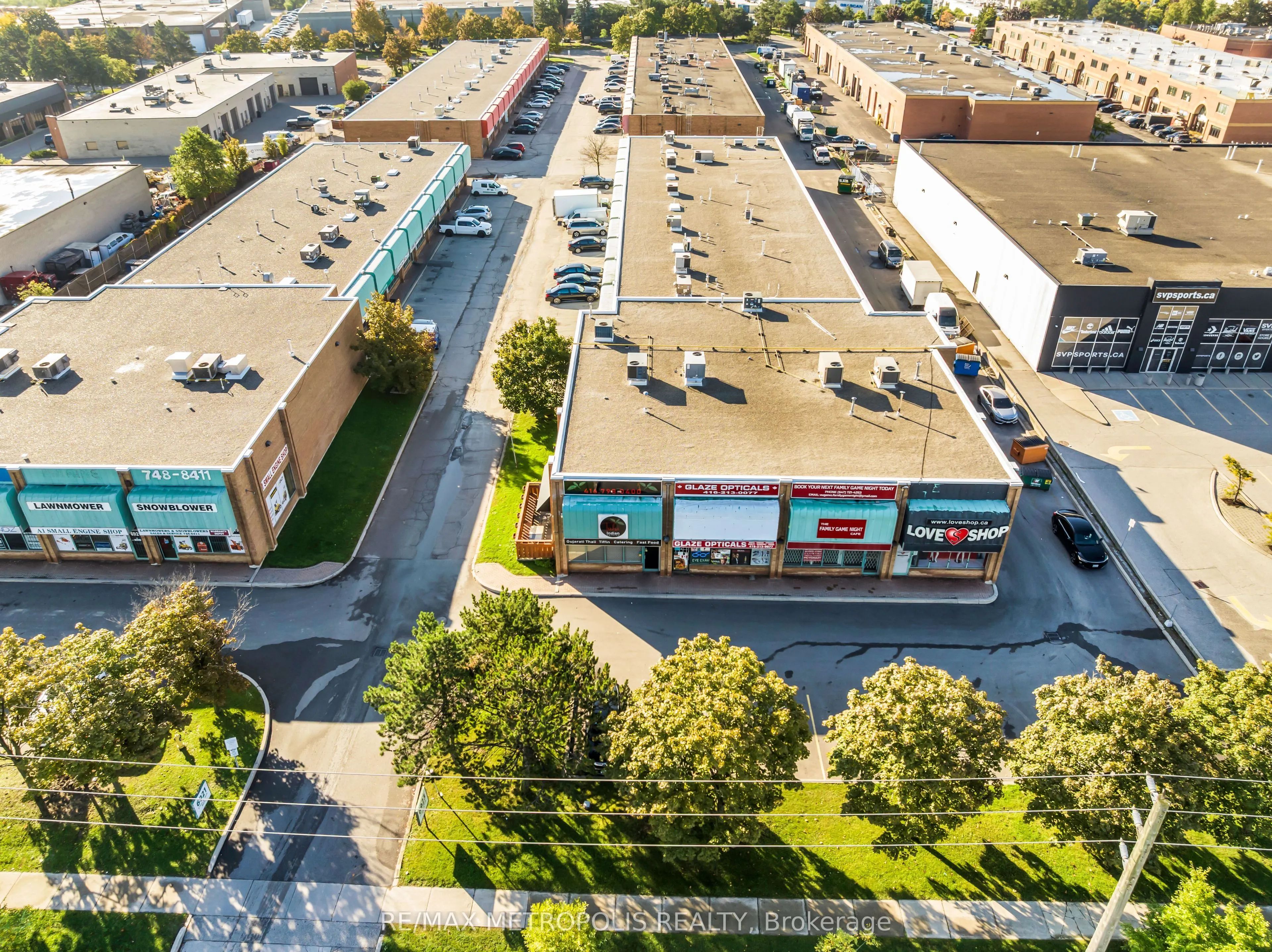6923 Steeles Avenue W, #4