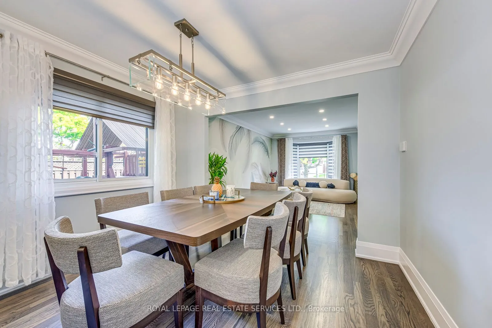 7180 Danton Promenade