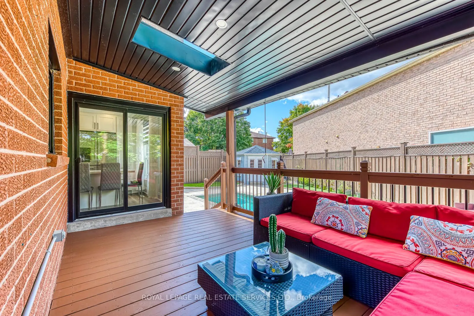 7180 Danton Promenade