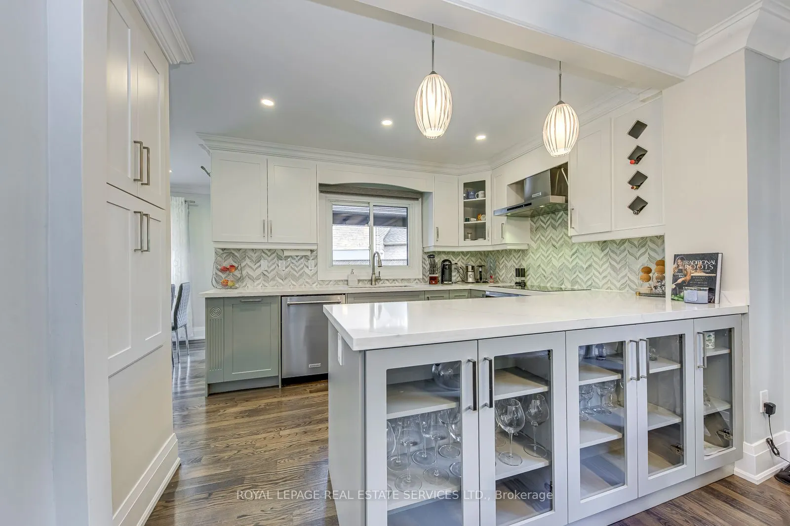 7180 Danton Promenade