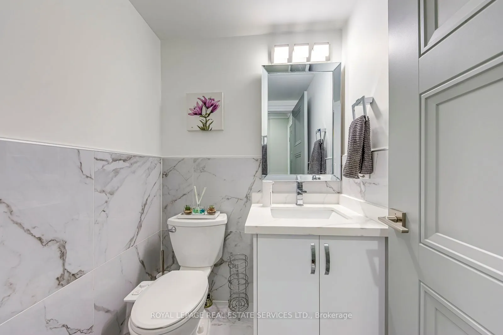 7180 Danton Promenade