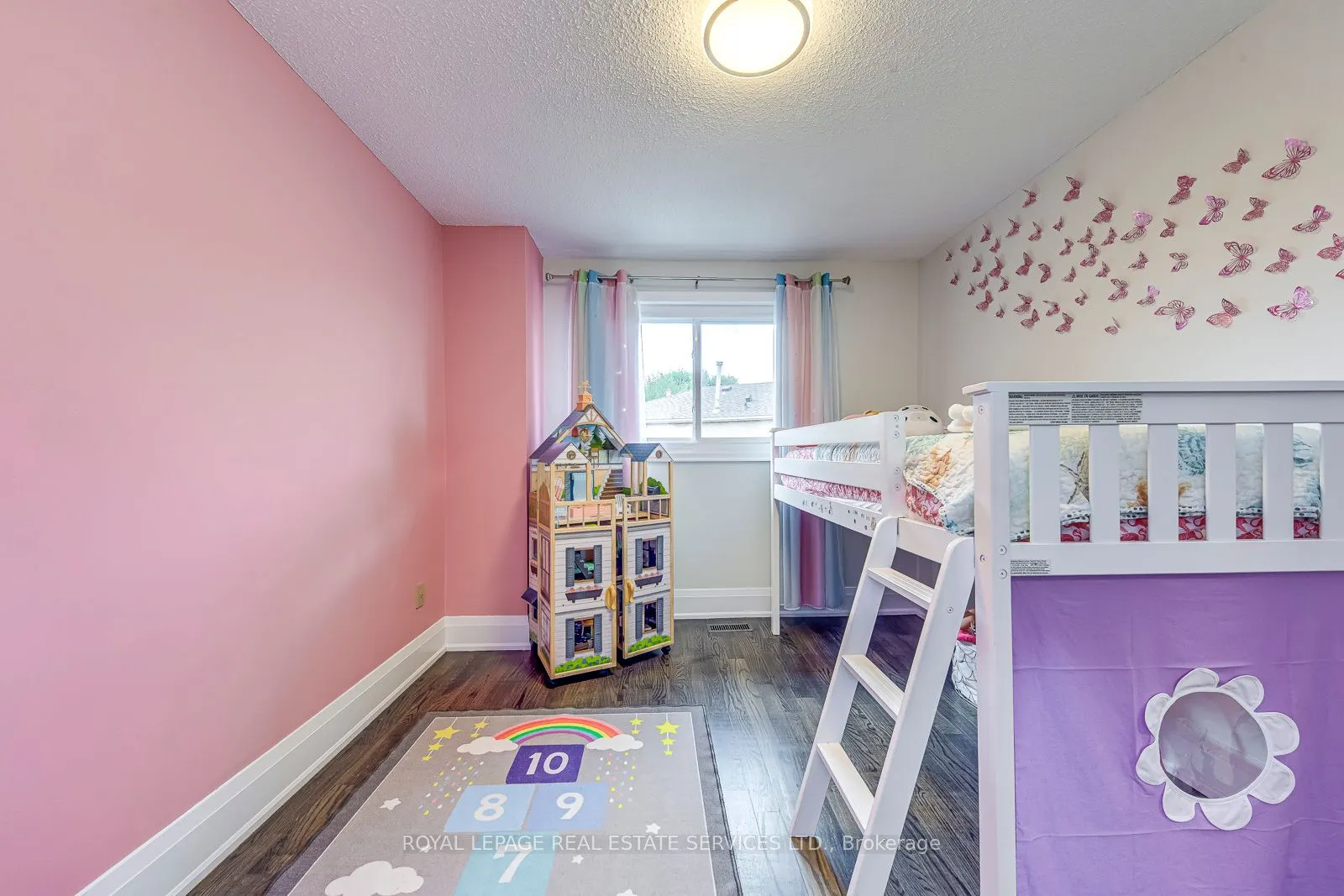 7180 Danton Promenade