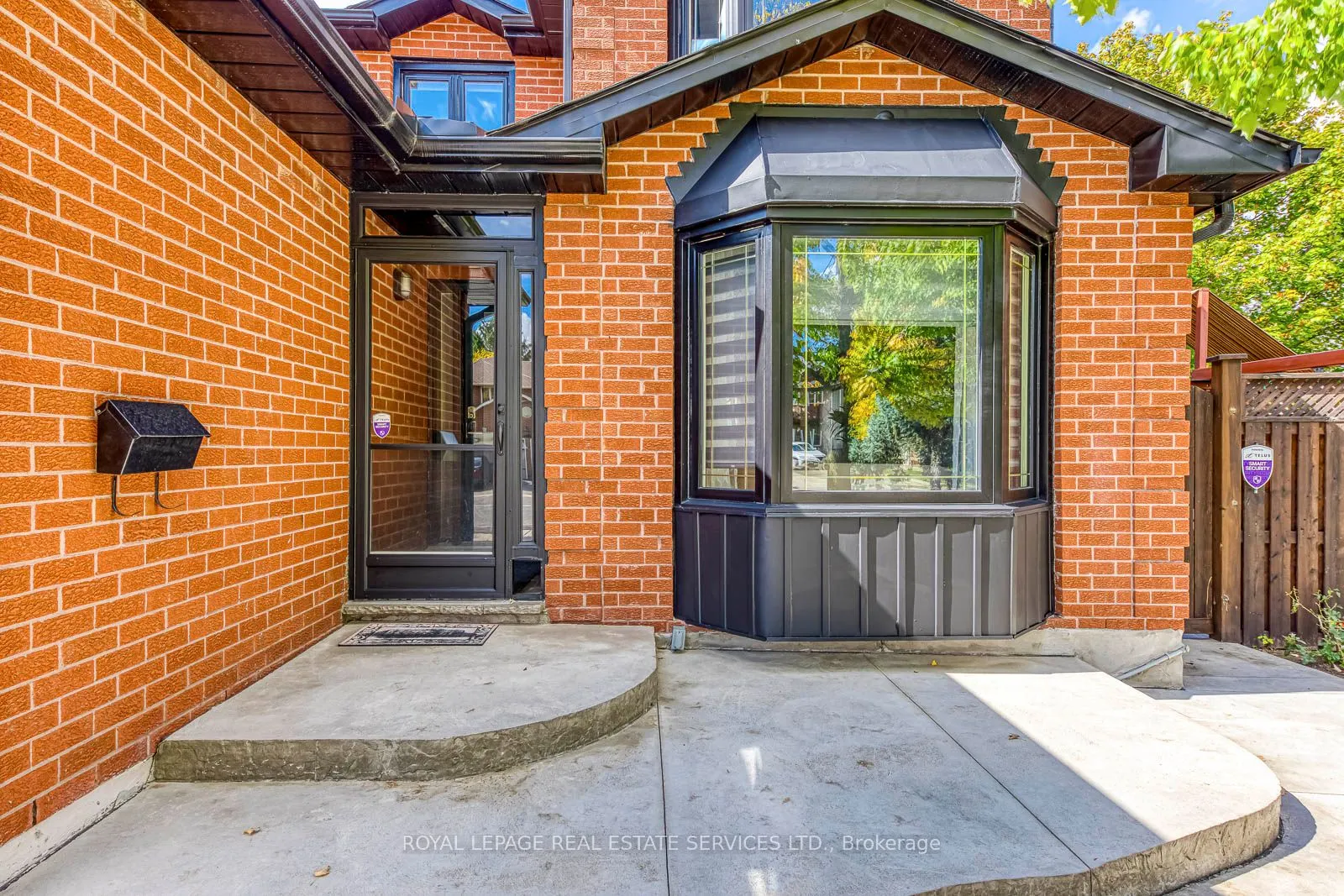 7180 Danton Promenade