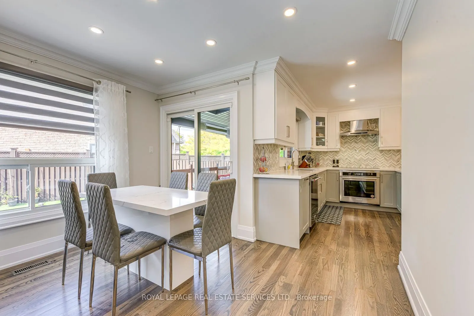 7180 Danton Promenade