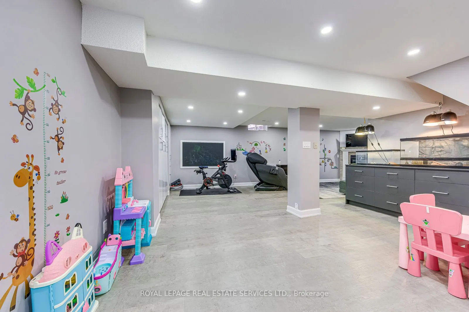 7180 Danton Promenade