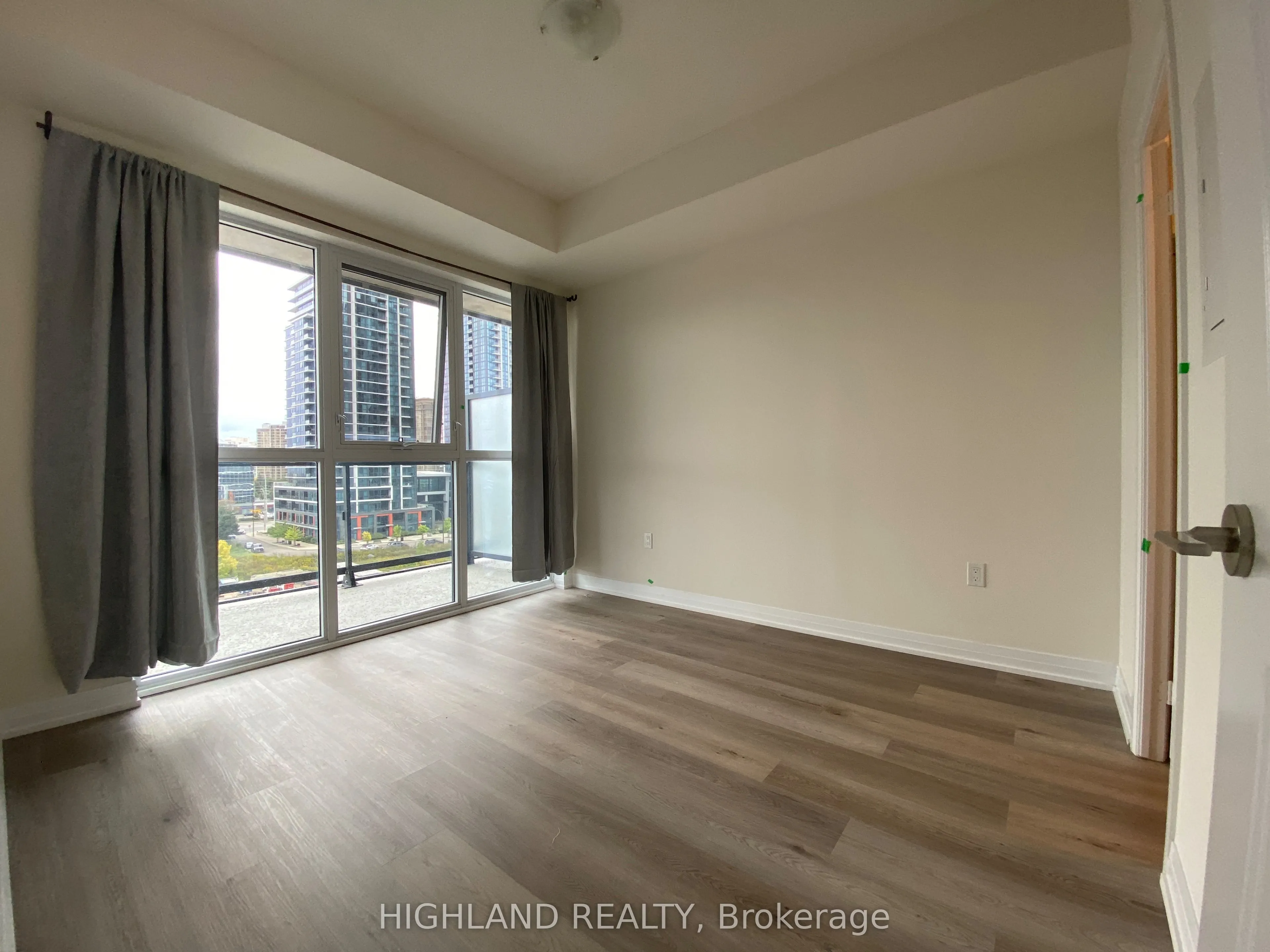 15 Watergarden Drive, #504
