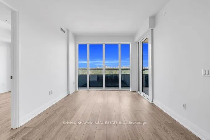 21 Park Street E, #1508