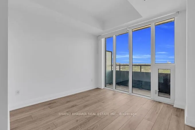 21 Park Street E, #1508