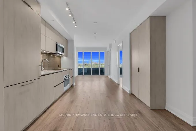 21 Park Street E, #1508